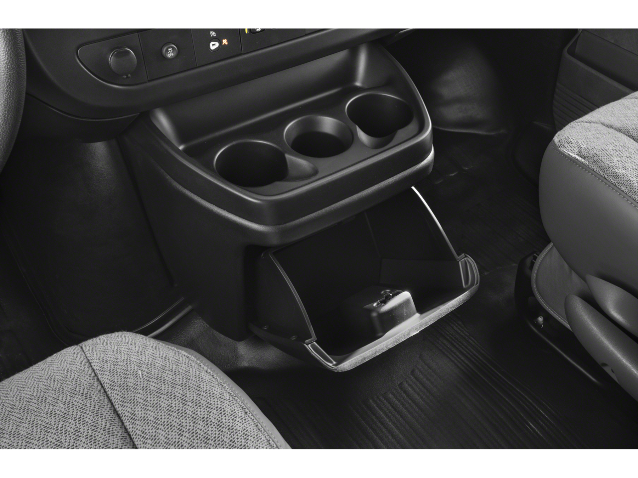 2025 GMC Savana Cargo Work Van - Photo 37