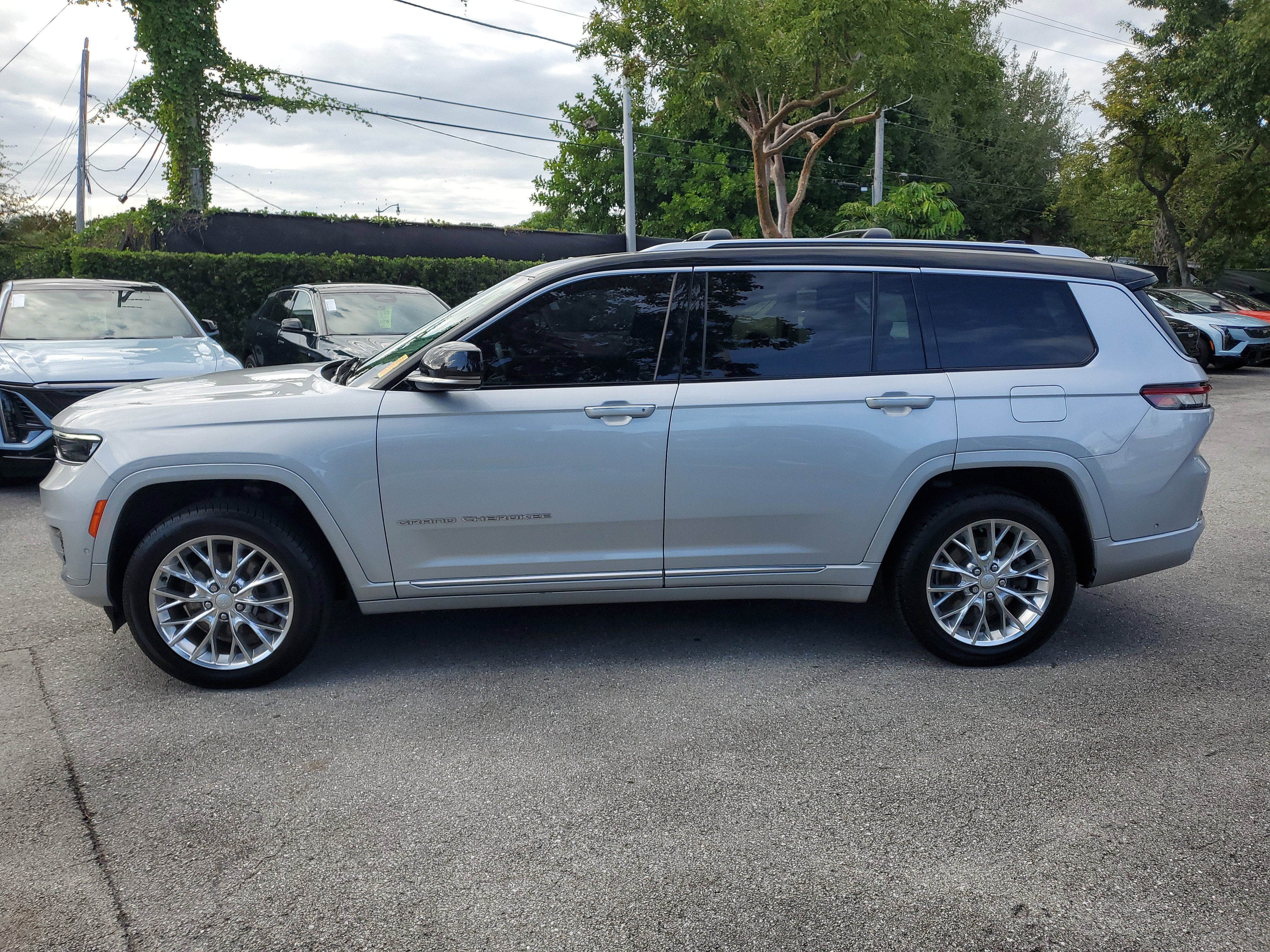 2021 Jeep Grand Cherokee L Summit
