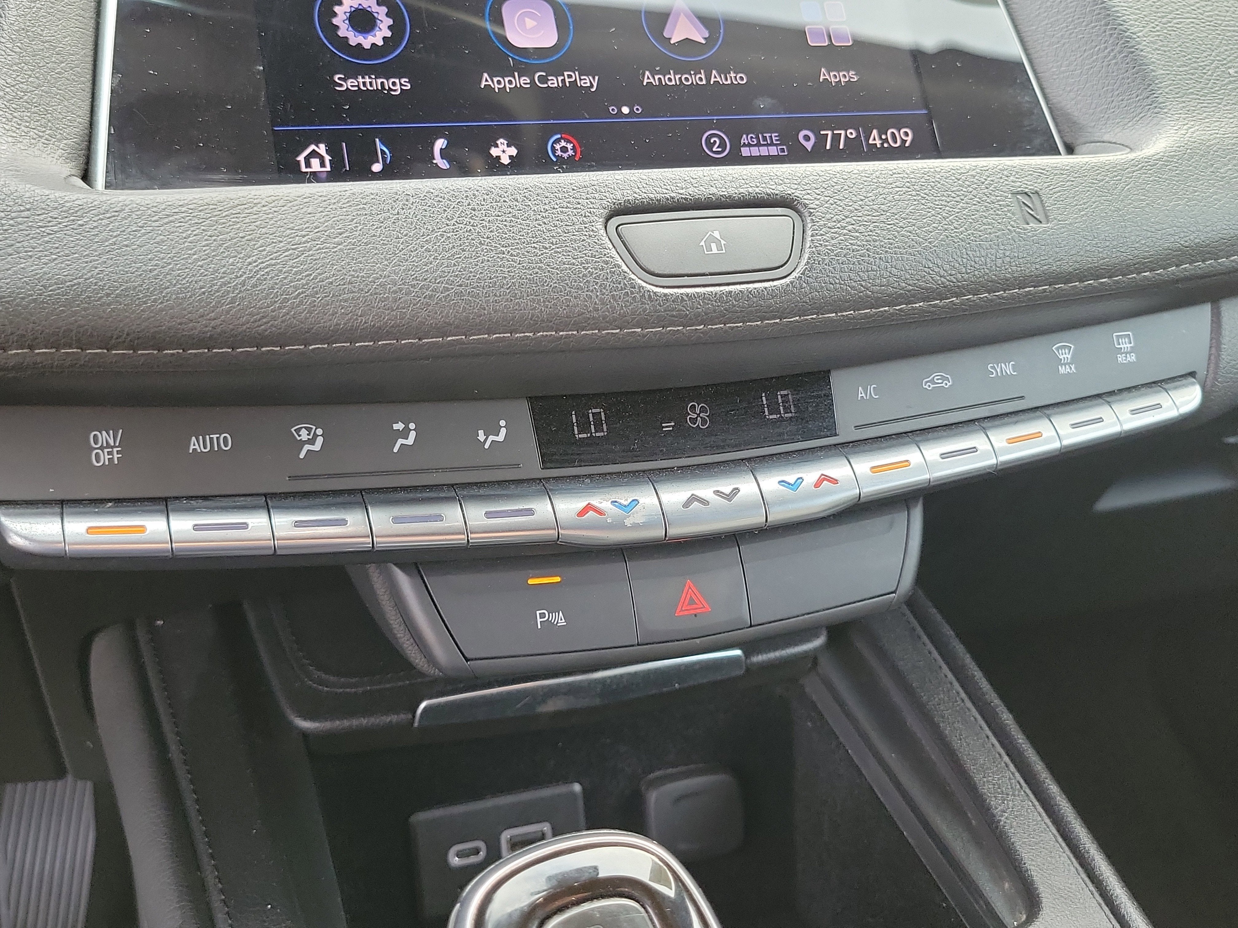 2020 Cadillac XT4 Premium Luxury