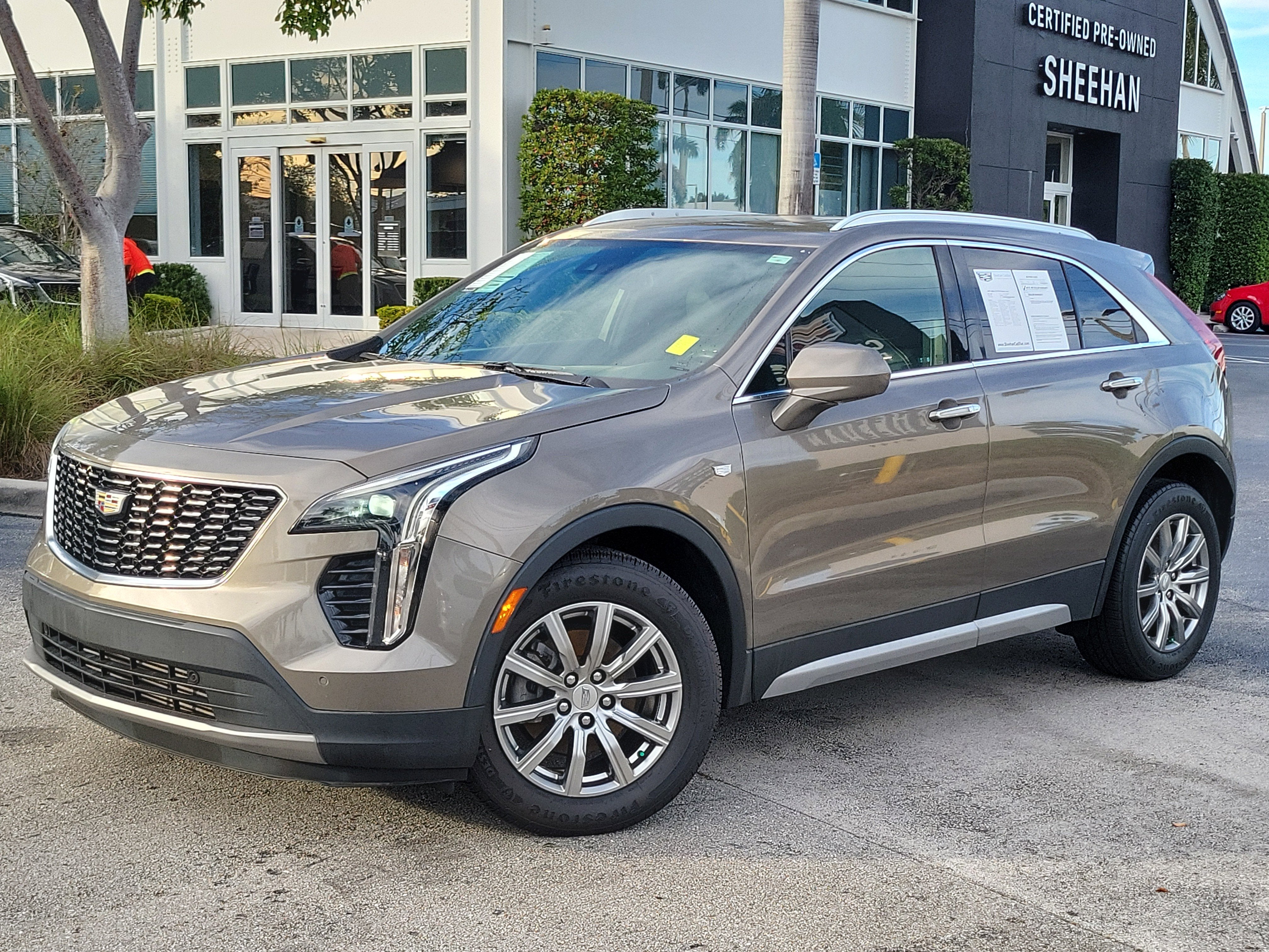 2020 Cadillac XT4 Premium Luxury