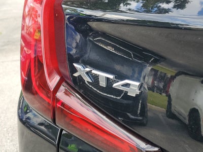 2020 Cadillac XT4 Premium Luxury