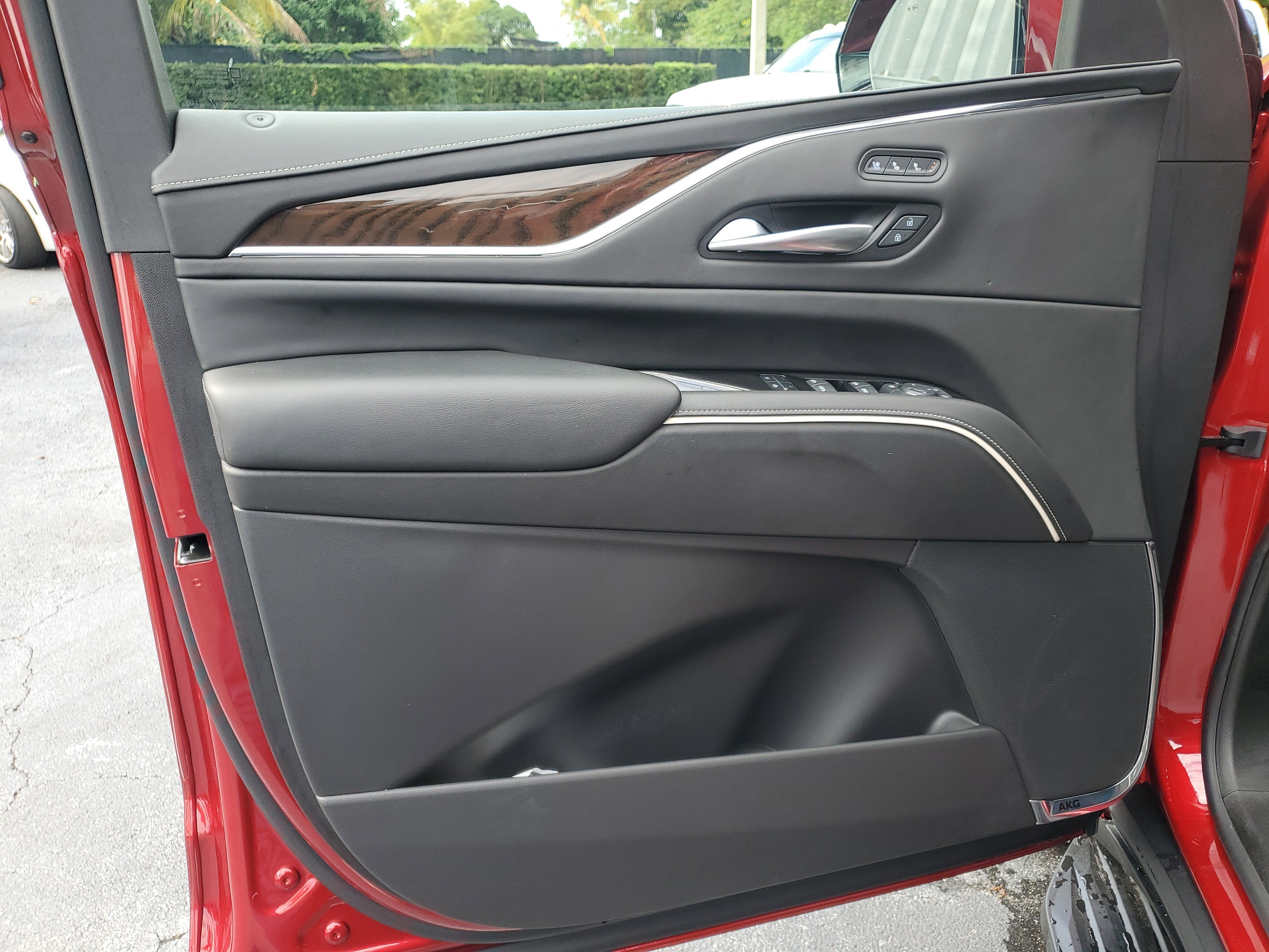 2024 Cadillac Escalade Premium Luxury Platinum