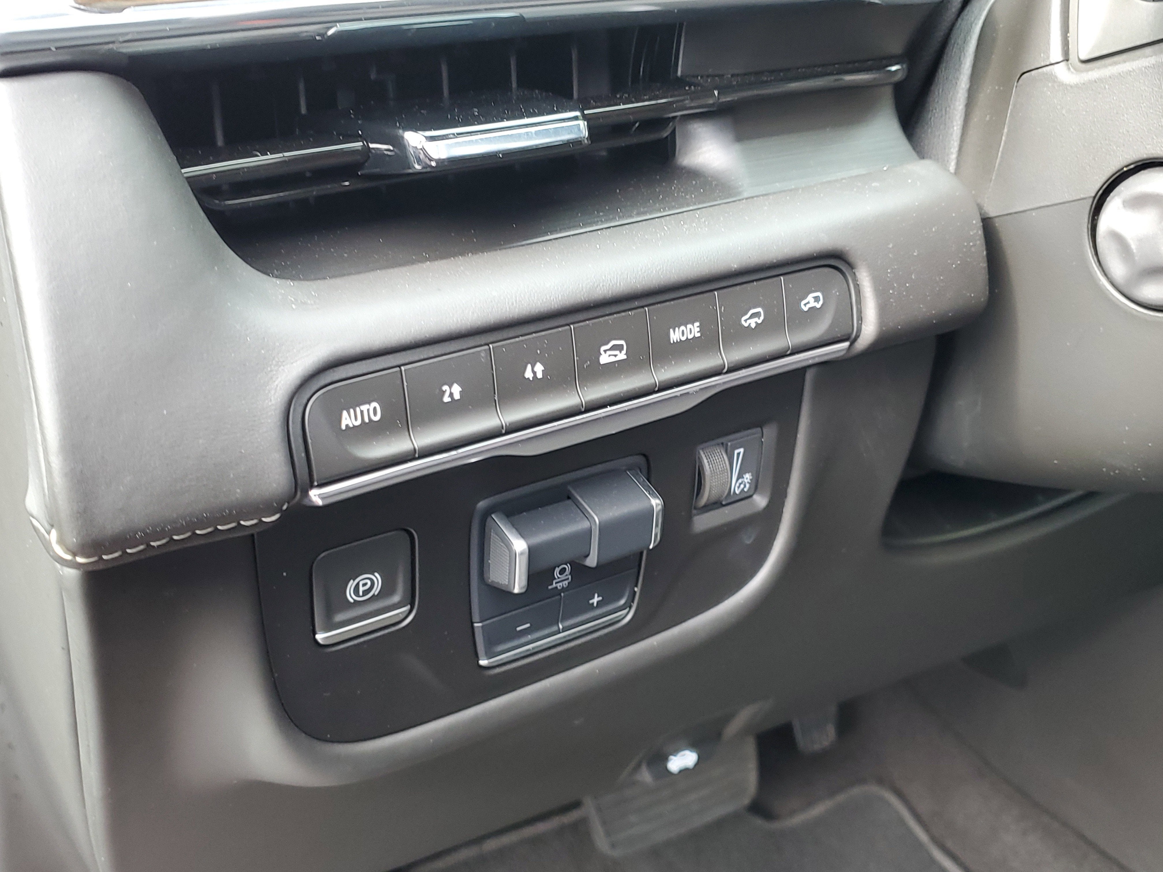 2024 Cadillac Escalade Premium Luxury Platinum