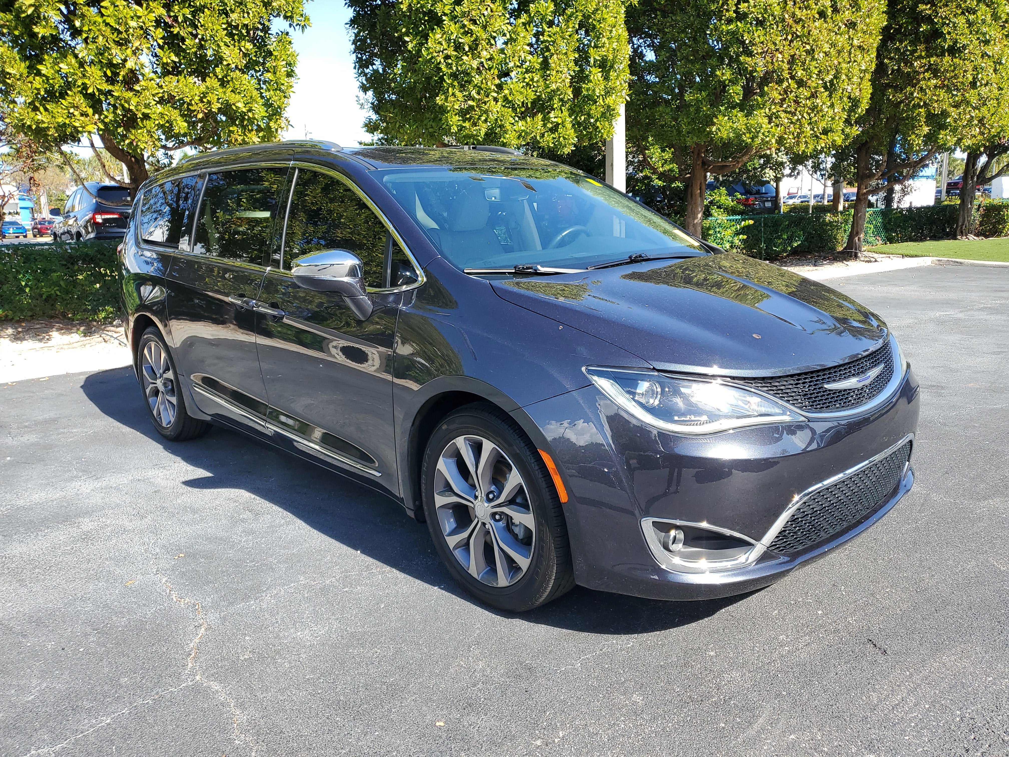 2020 Chrysler Pacifica Limited