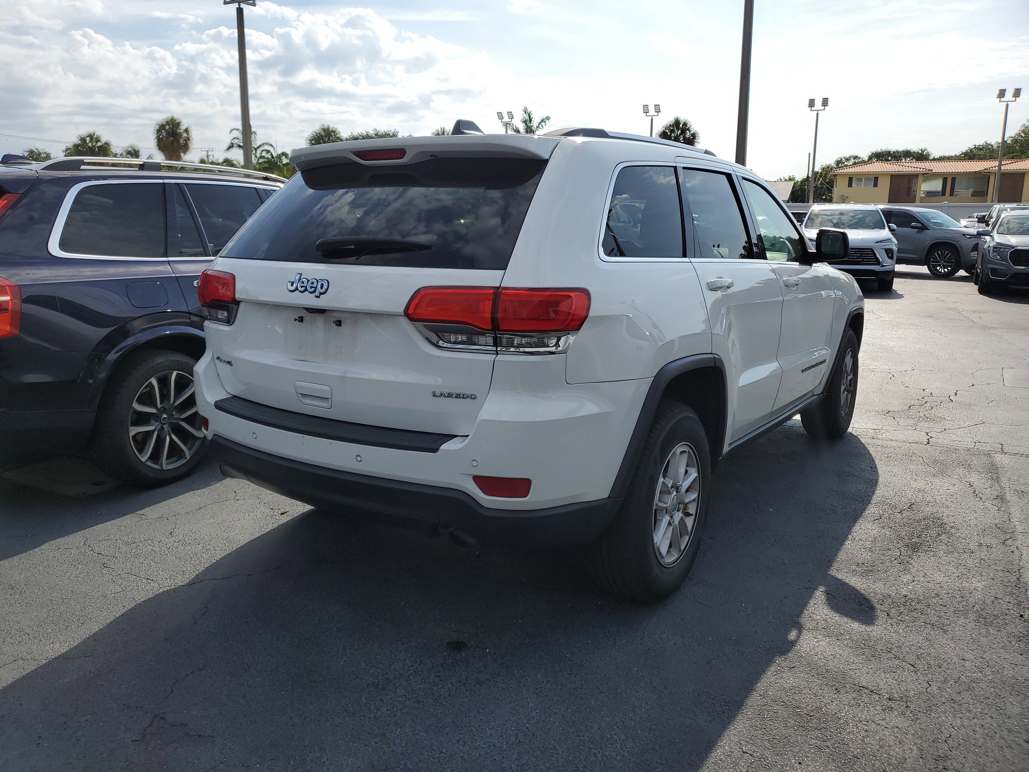 2018 Jeep Grand Cherokee Laredo E