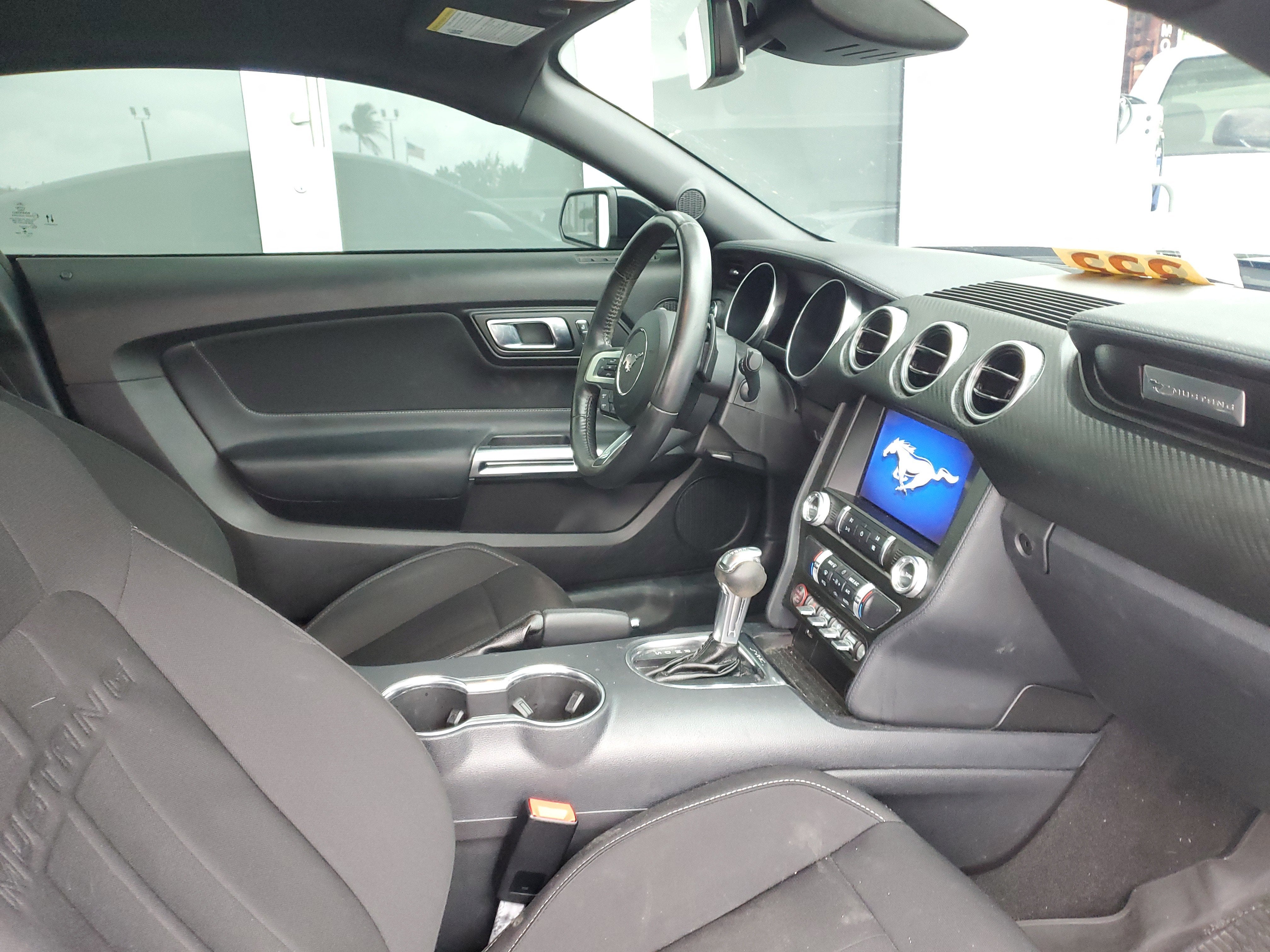 2021 Ford Mustang EcoBoost