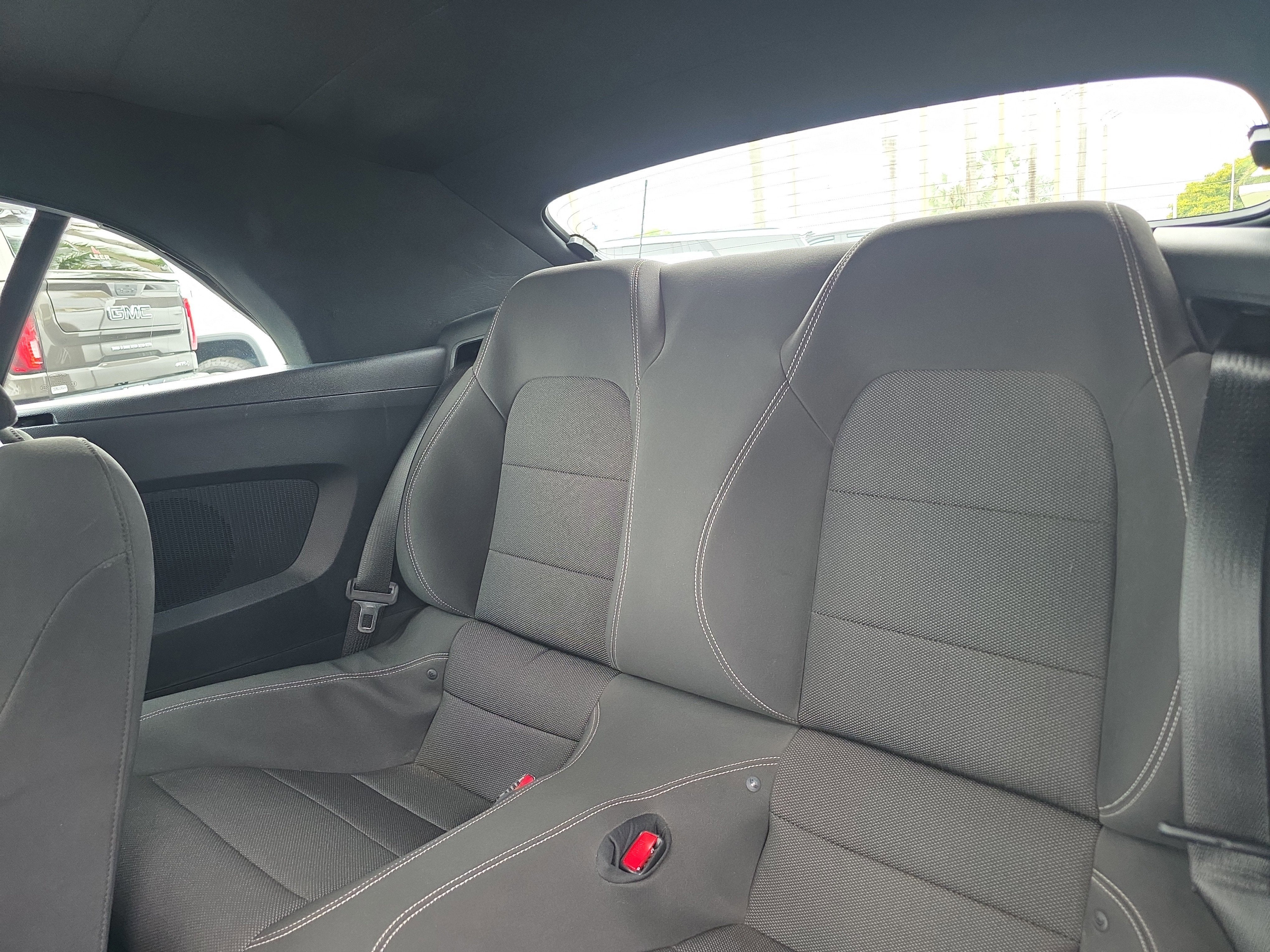 2015 Ford Mustang V6
