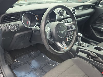 2015 Ford Mustang V6