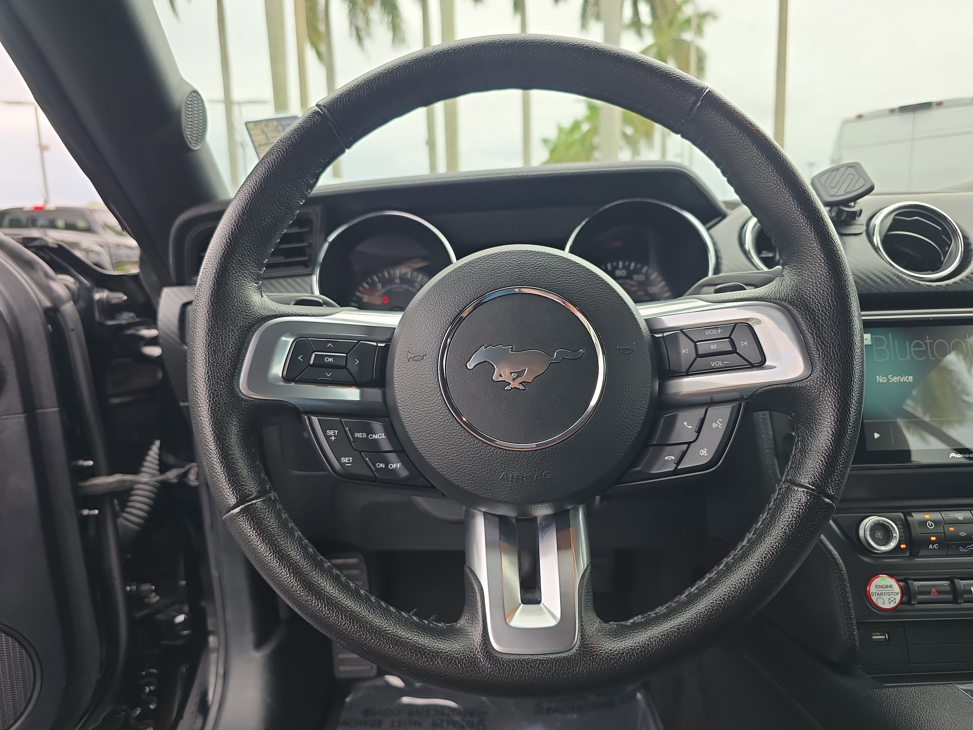 2015 Ford Mustang V6