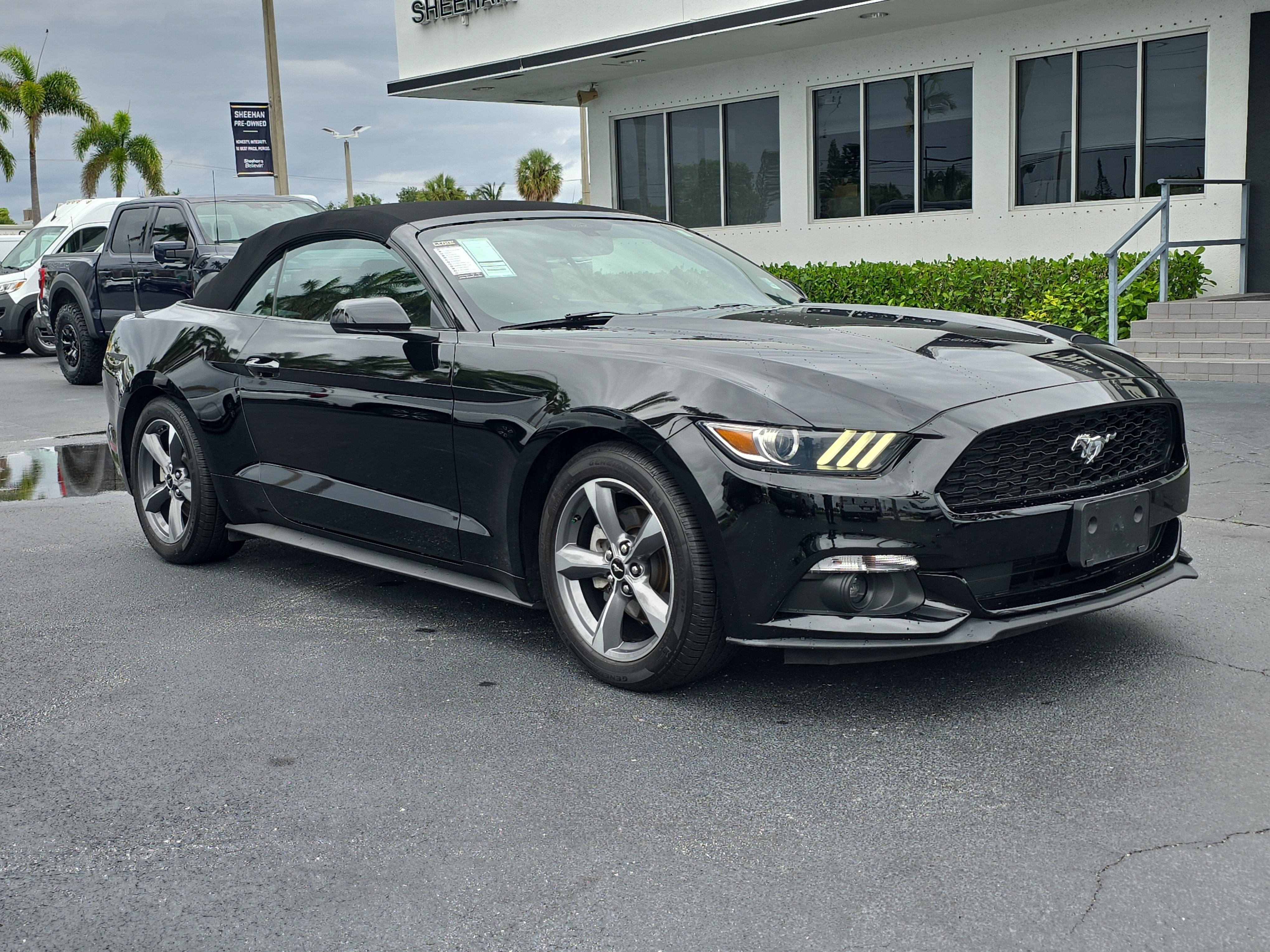 2015 Ford Mustang V6