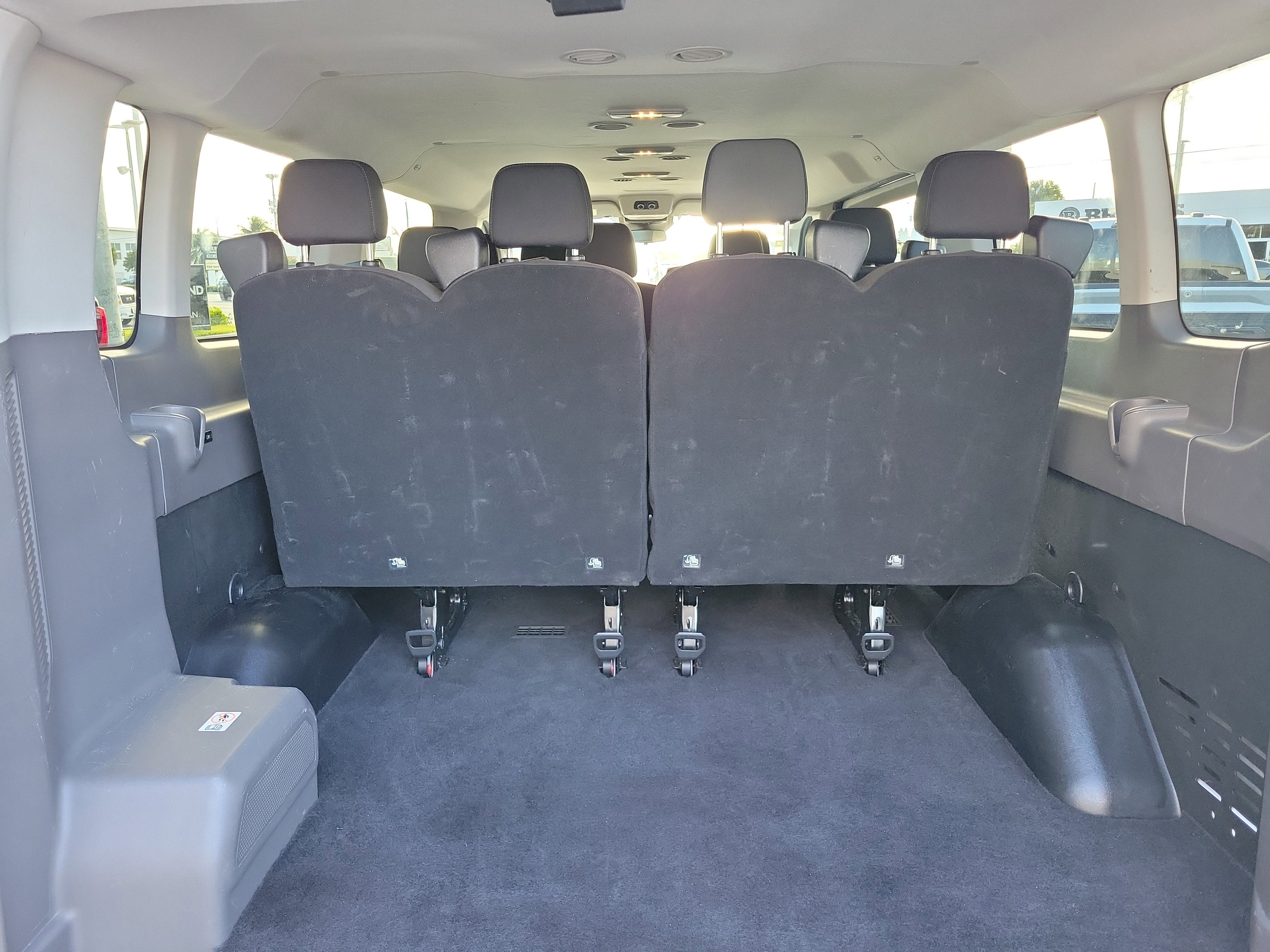 2024 Ford Transit Passenger Wagon XL