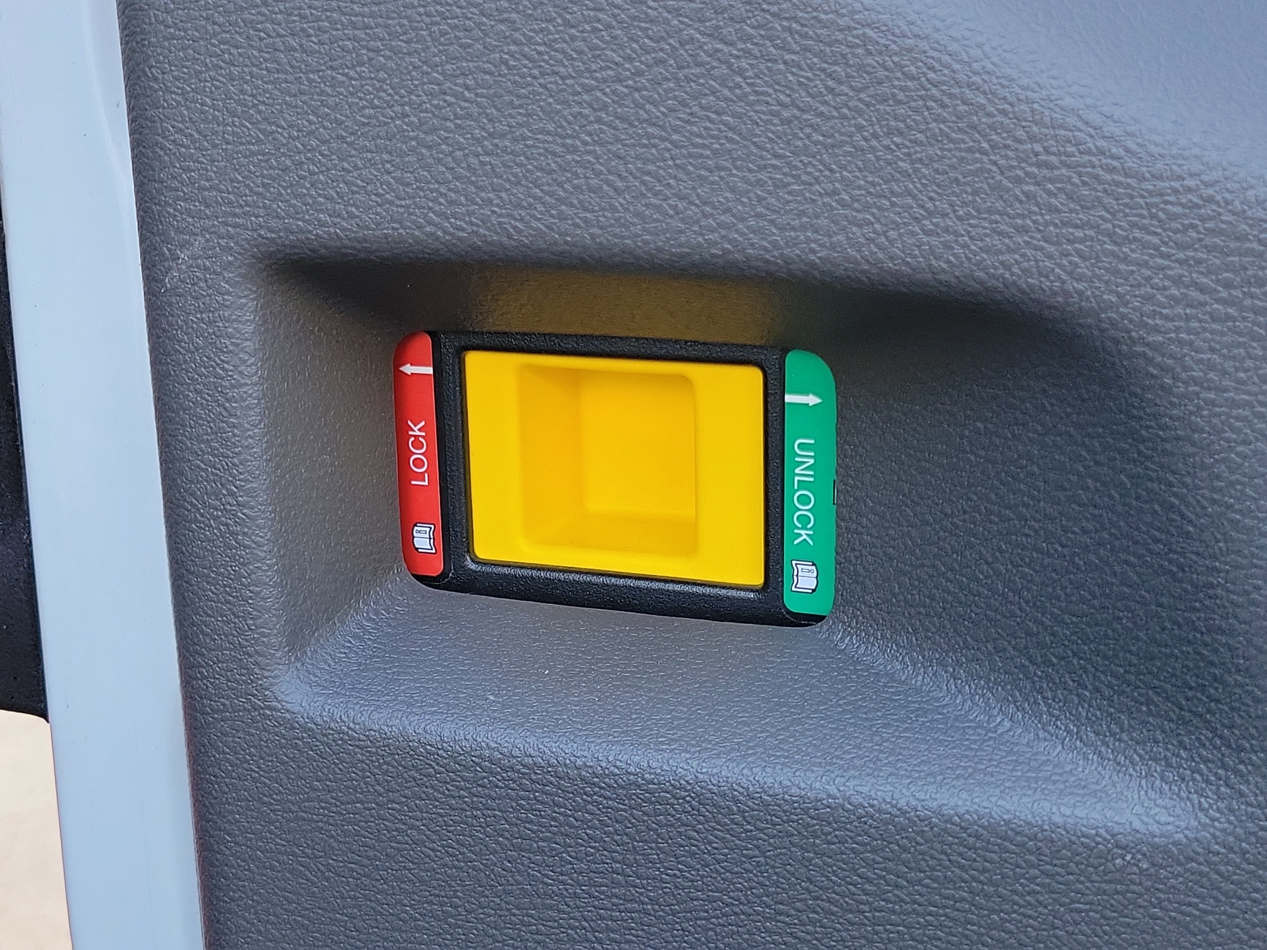 2024 Ford Transit Passenger Wagon XL