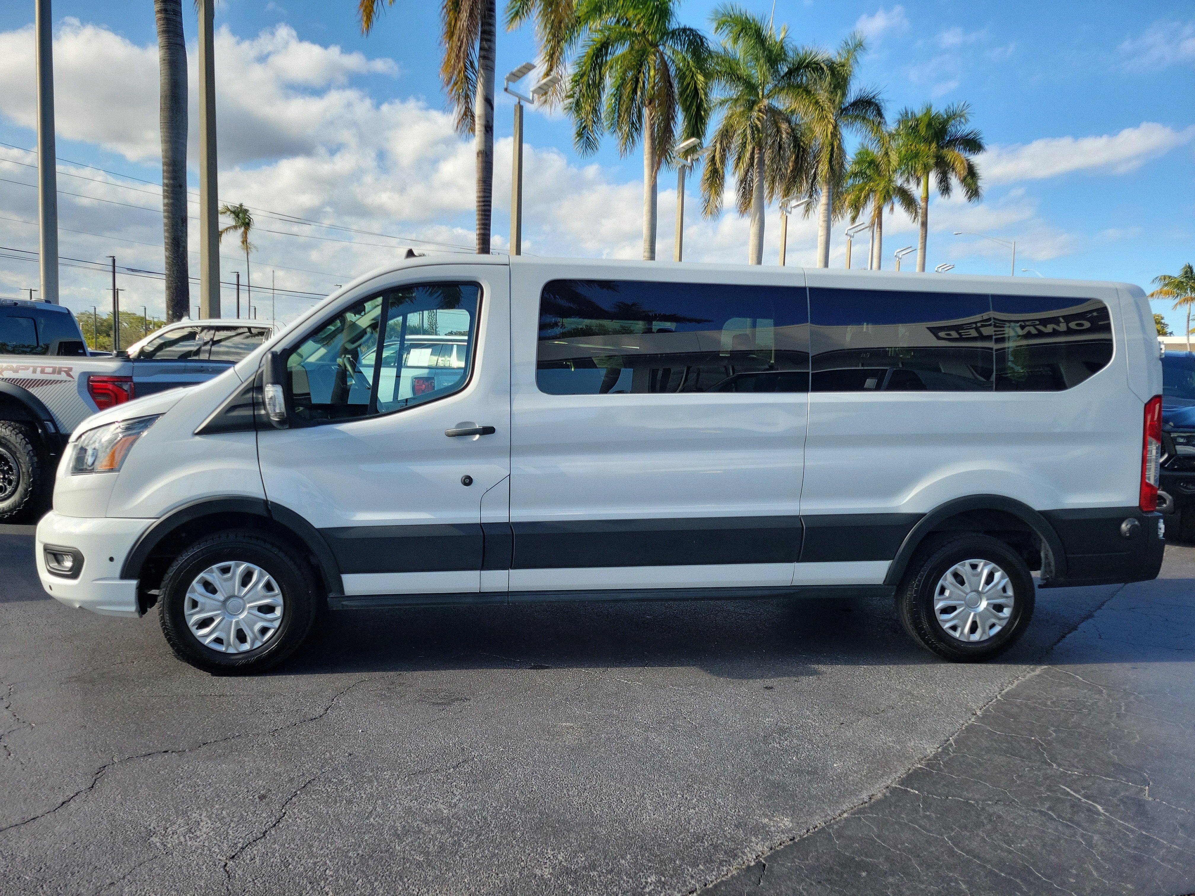 2024 Ford Transit Passenger Wagon XL