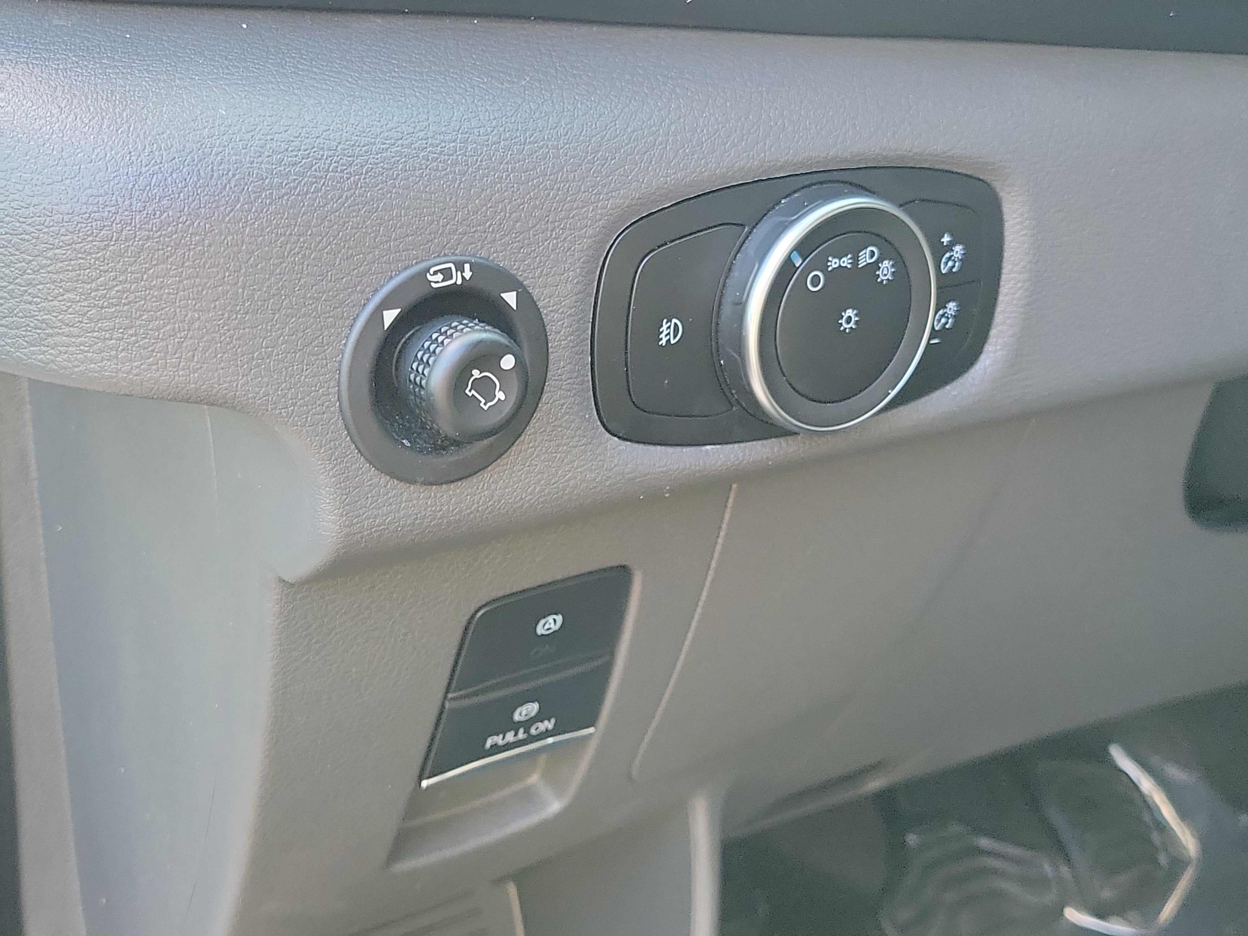 2024 Ford Transit Passenger Wagon XL