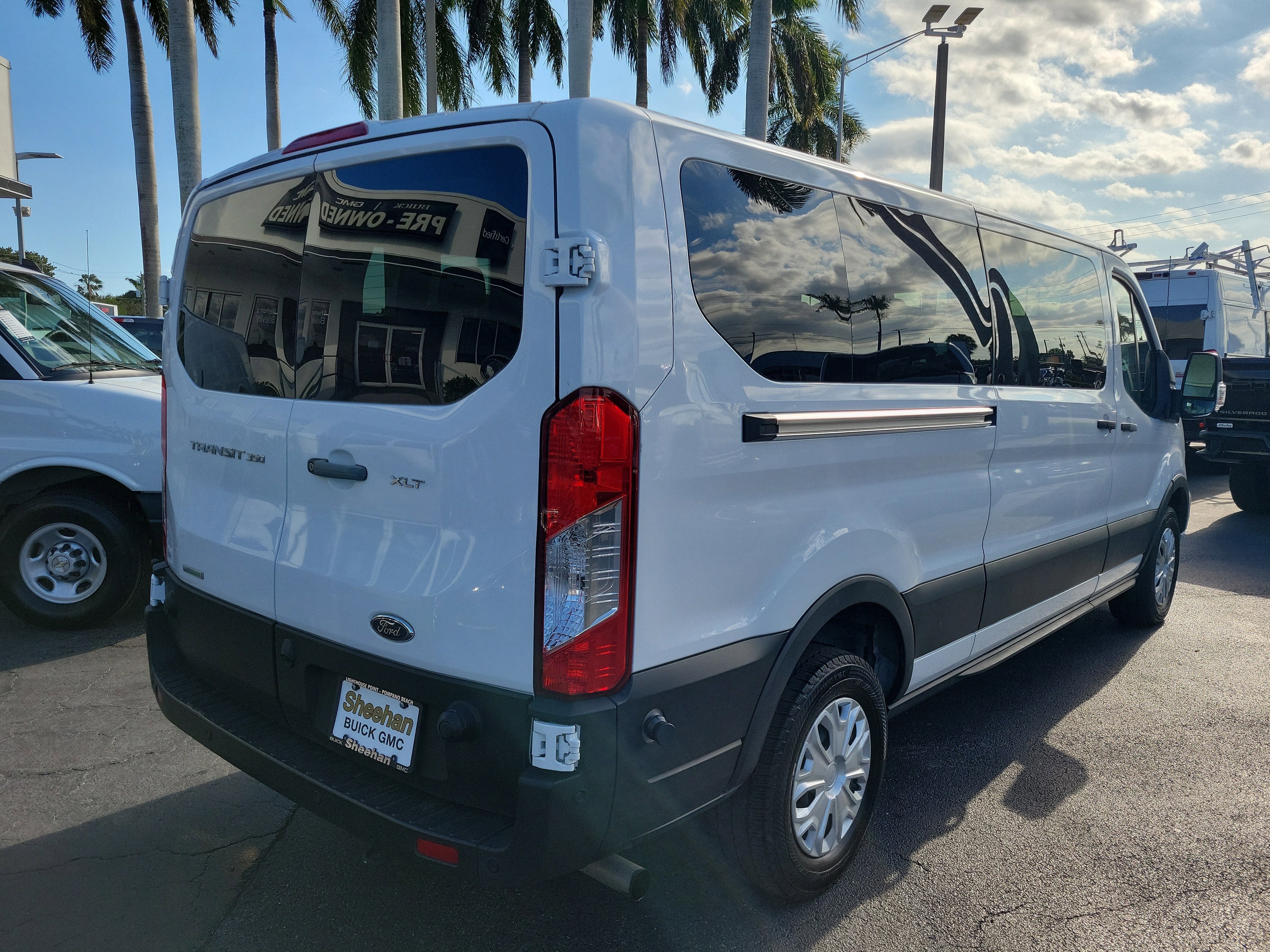 2024 Ford Transit Passenger Wagon XL