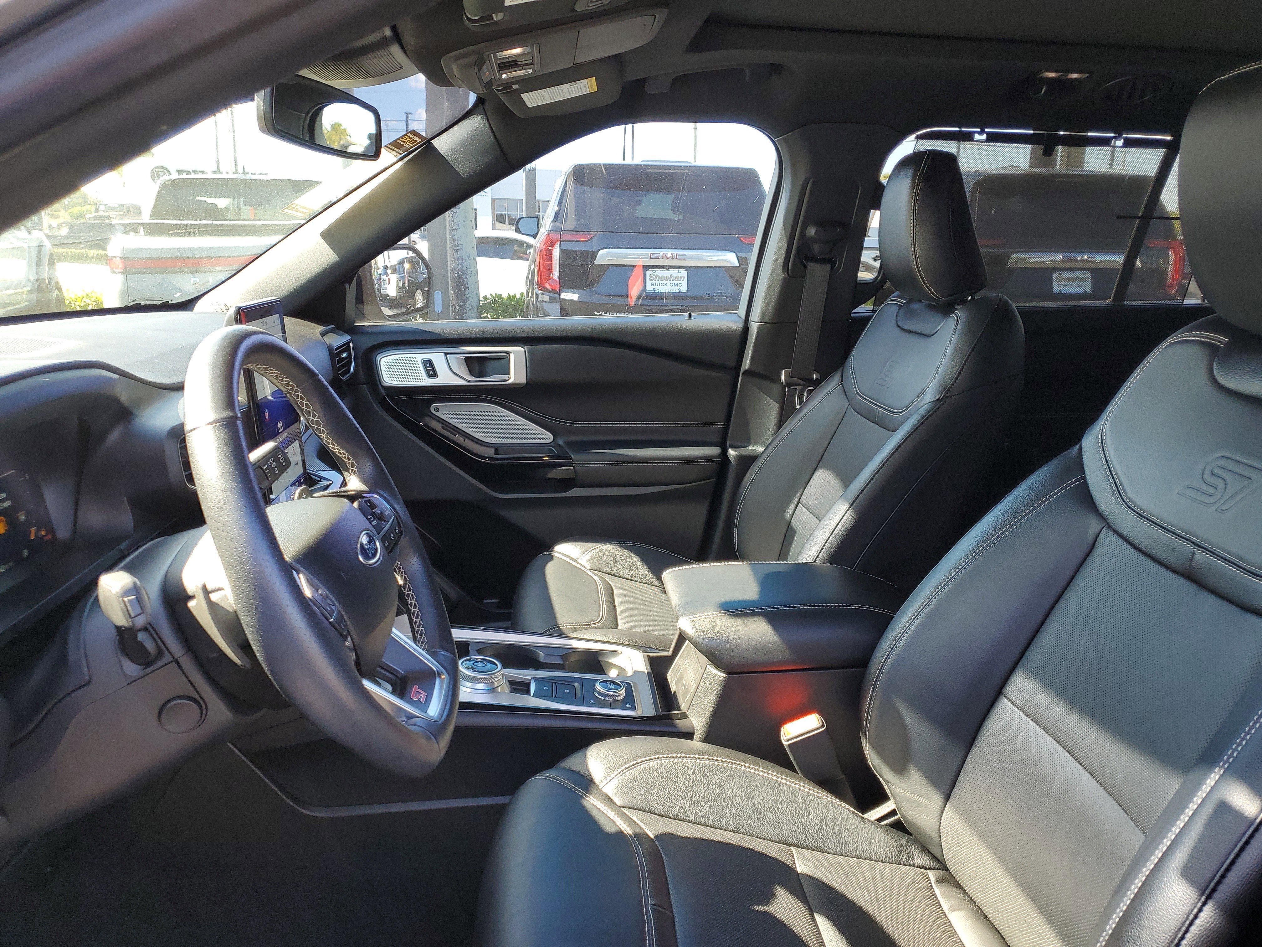 2023 Ford Explorer ST