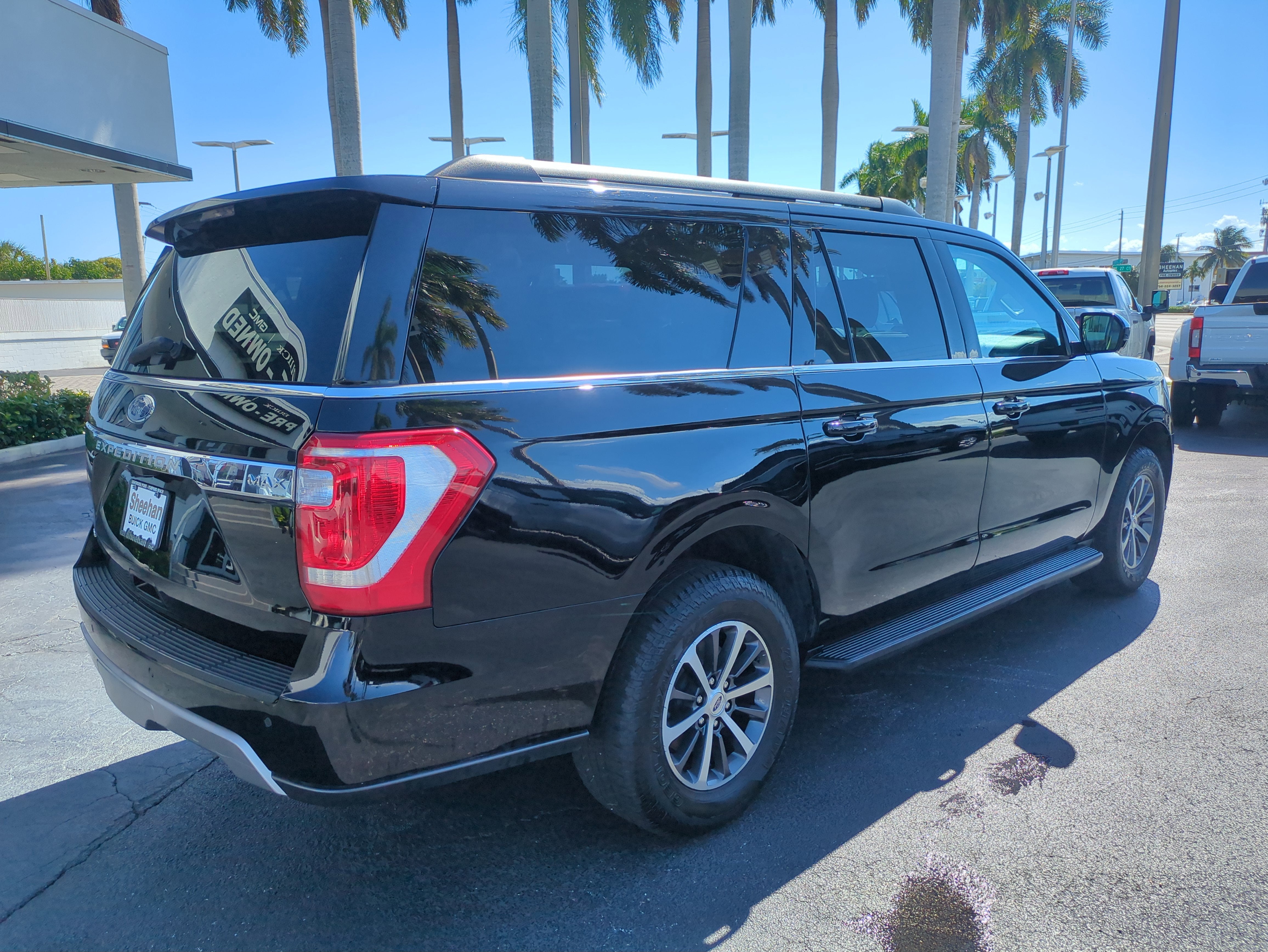 2021 Ford Expedition Max XLT