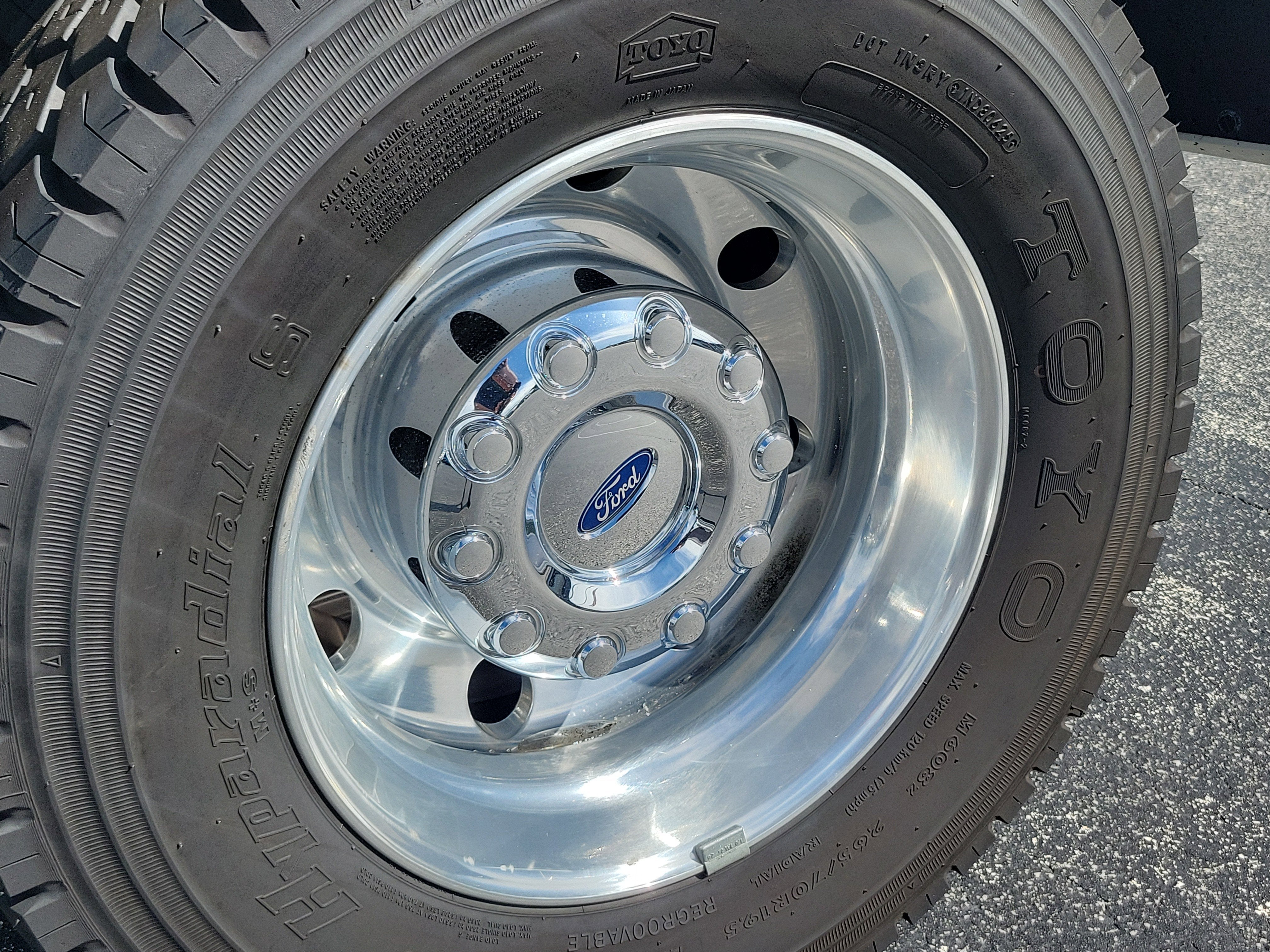 2023 Ford Super Duty F-450 DRW XL