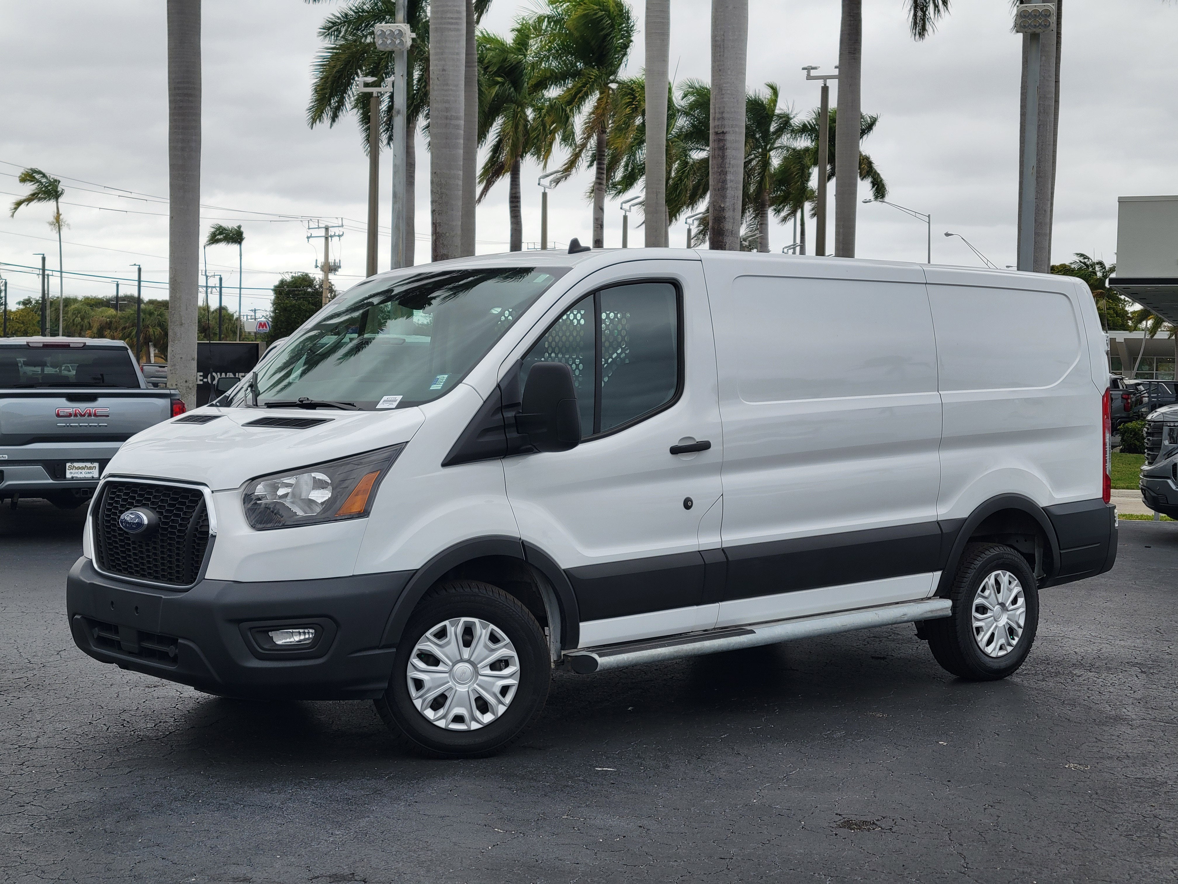 2024 Ford Transit Cargo Van 250