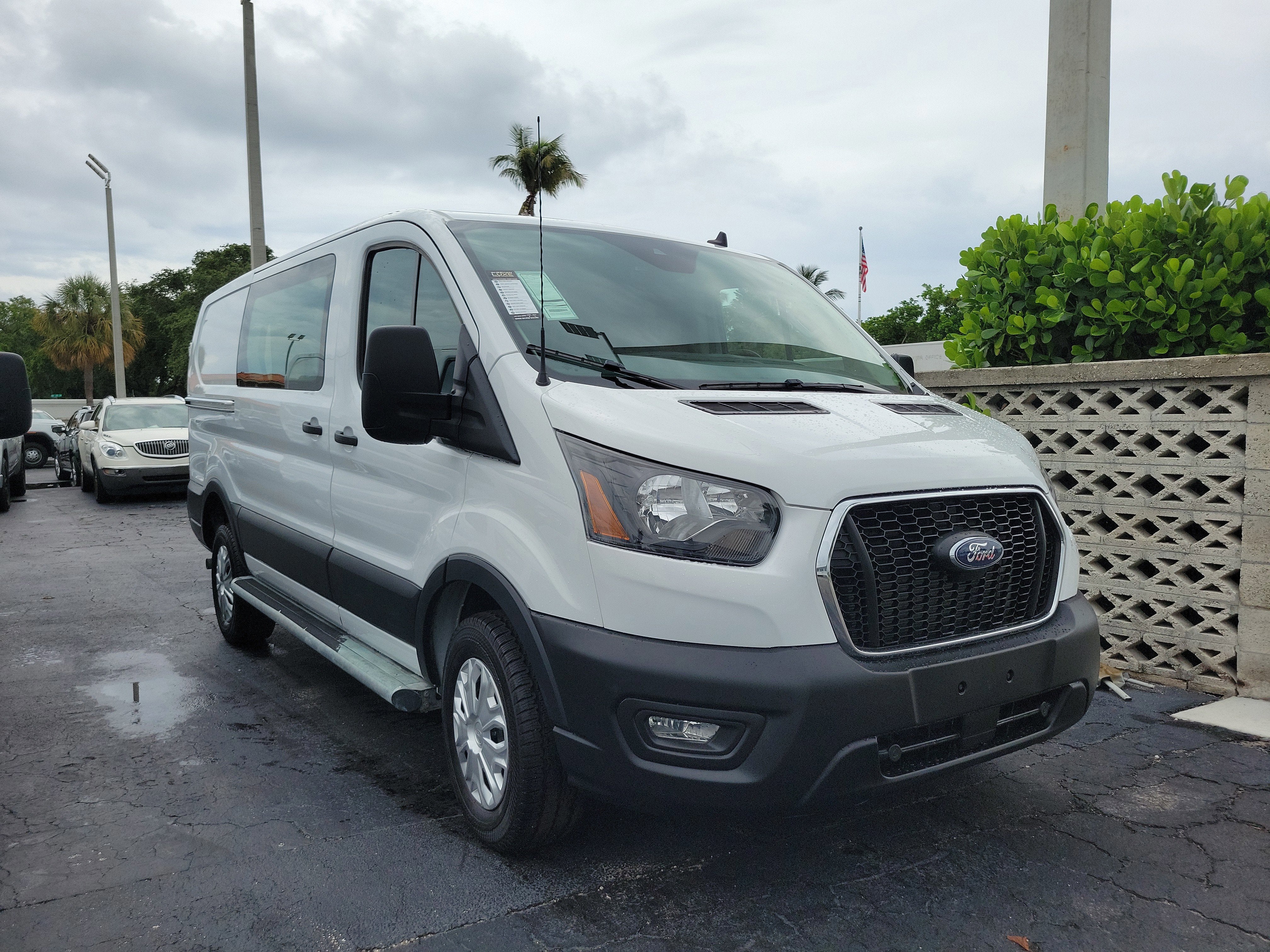 2025 Ford Transit-250 Cargo Van T250 RWD LOW RF