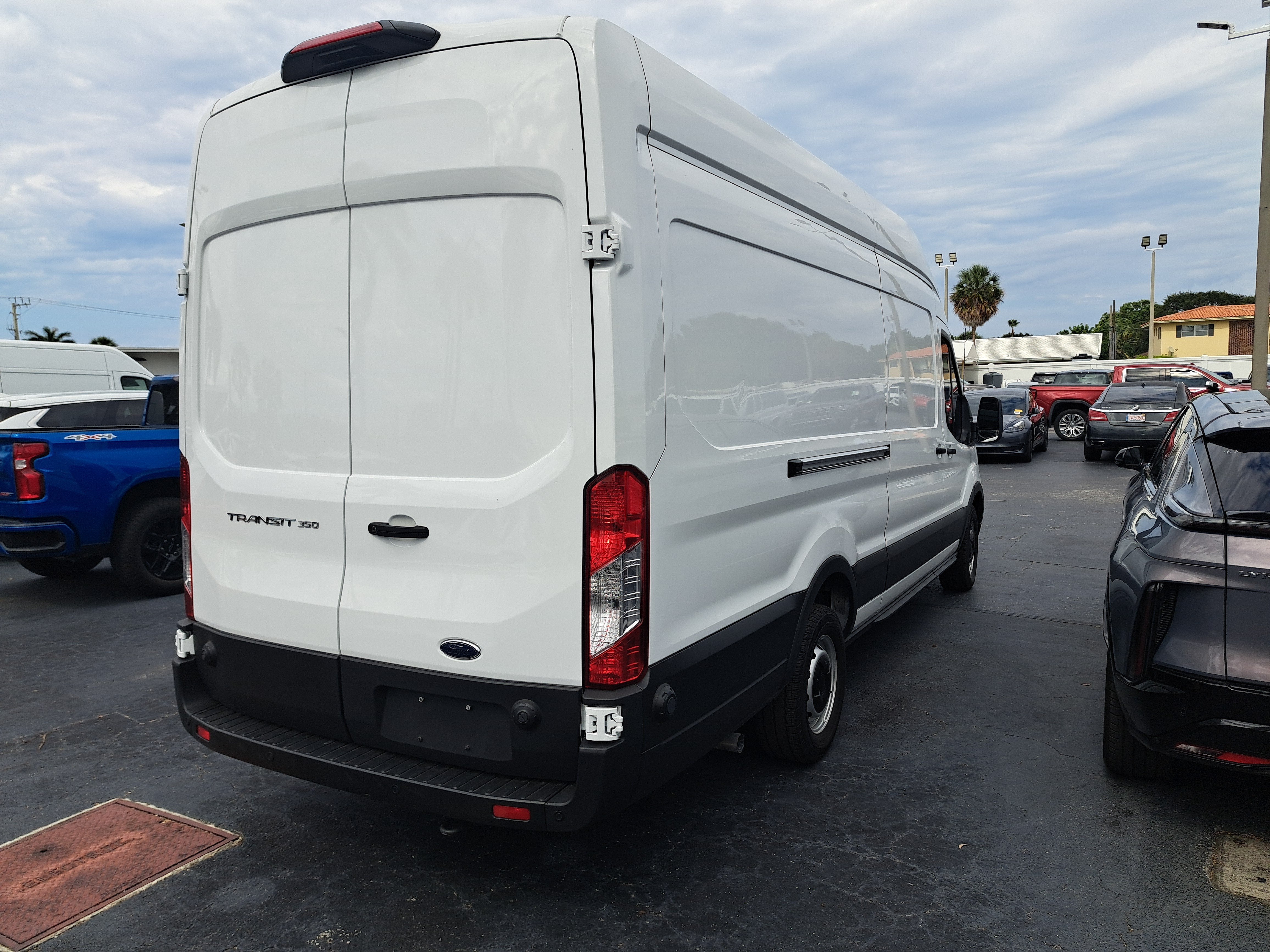 2025 Ford Transit-350 Cargo Van Base