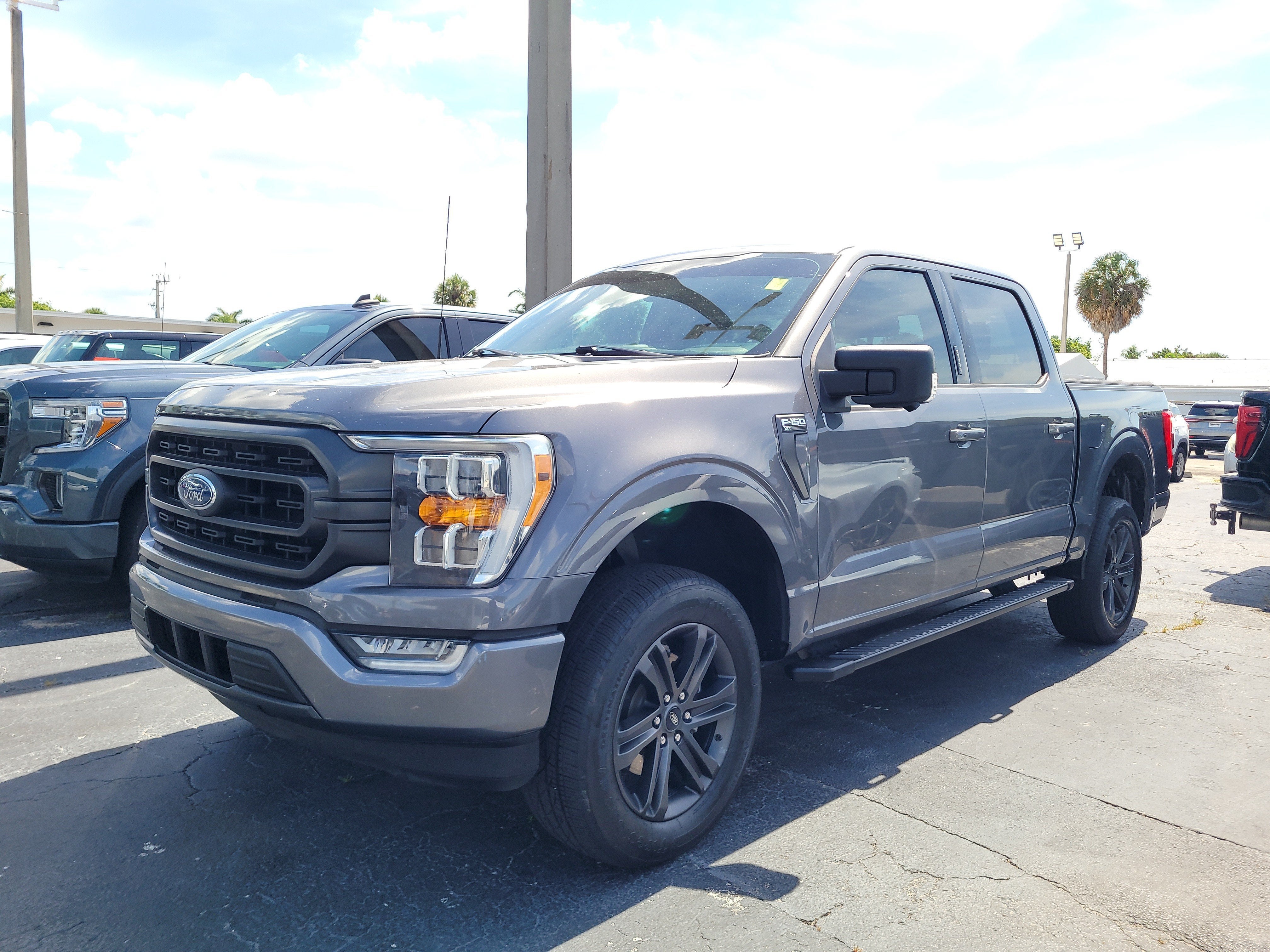 2022 Ford F-150 XLT