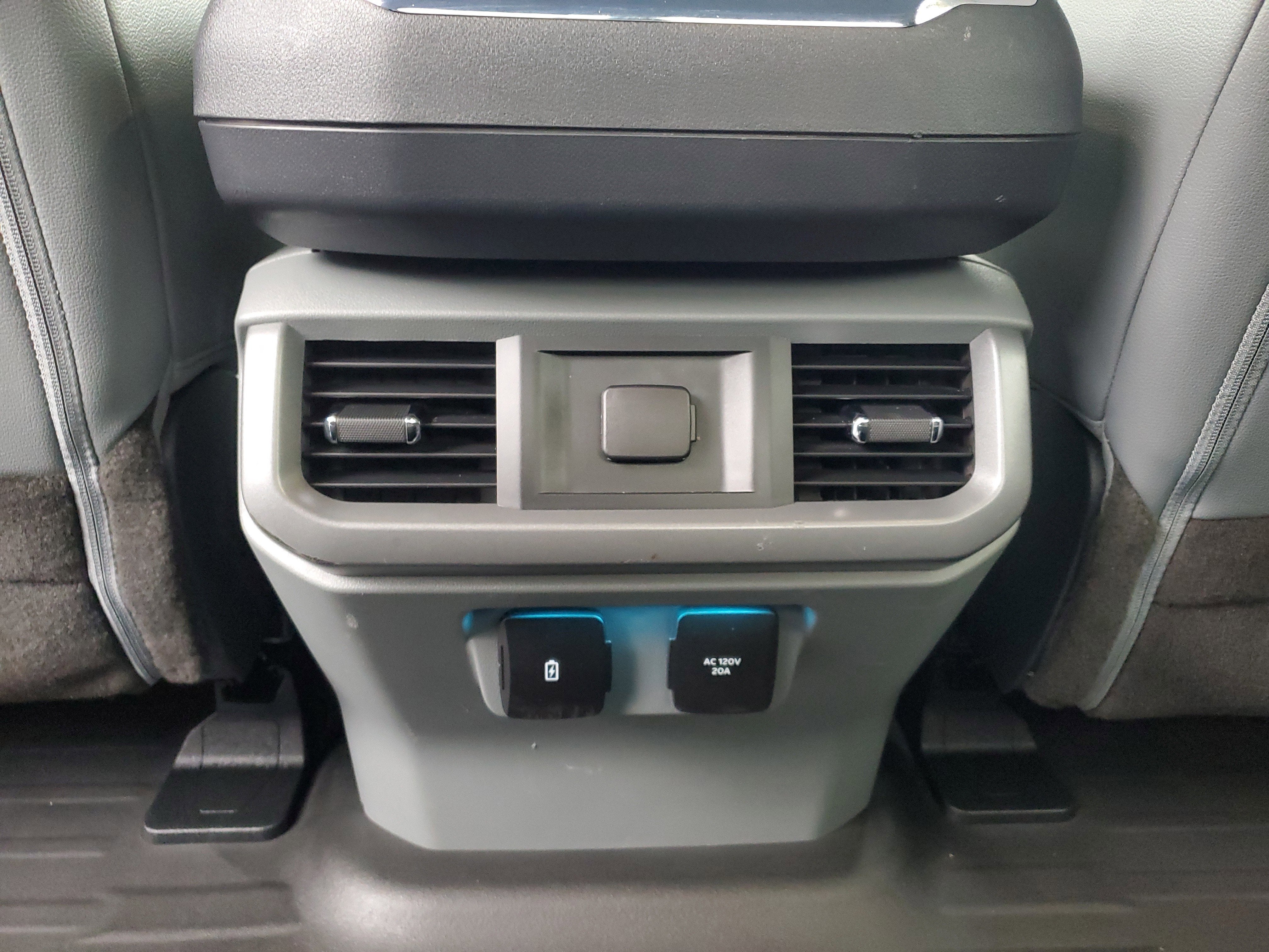 2022 Ford F-150 Lightning Pro