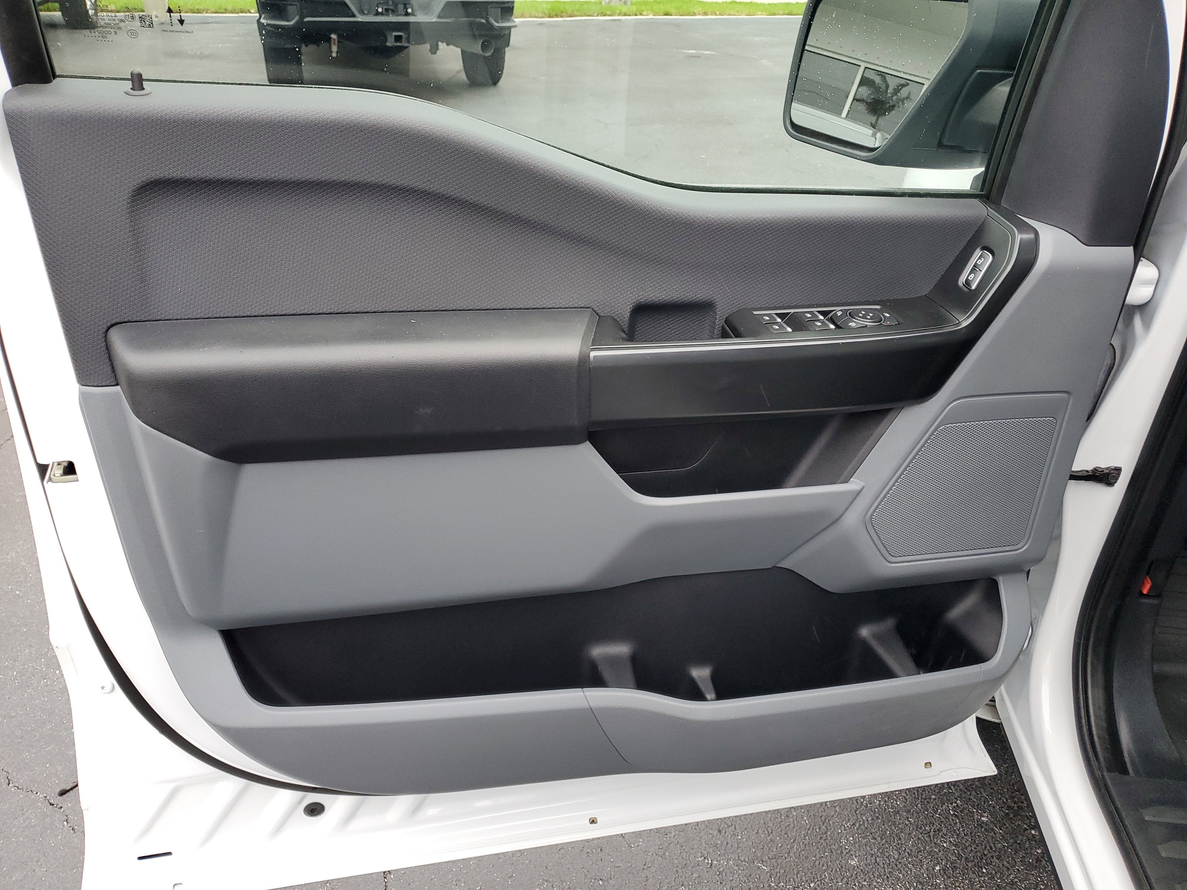 2022 Ford F-150 Lightning Pro