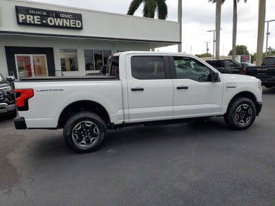2022 Ford F-150 Lightning Pro
