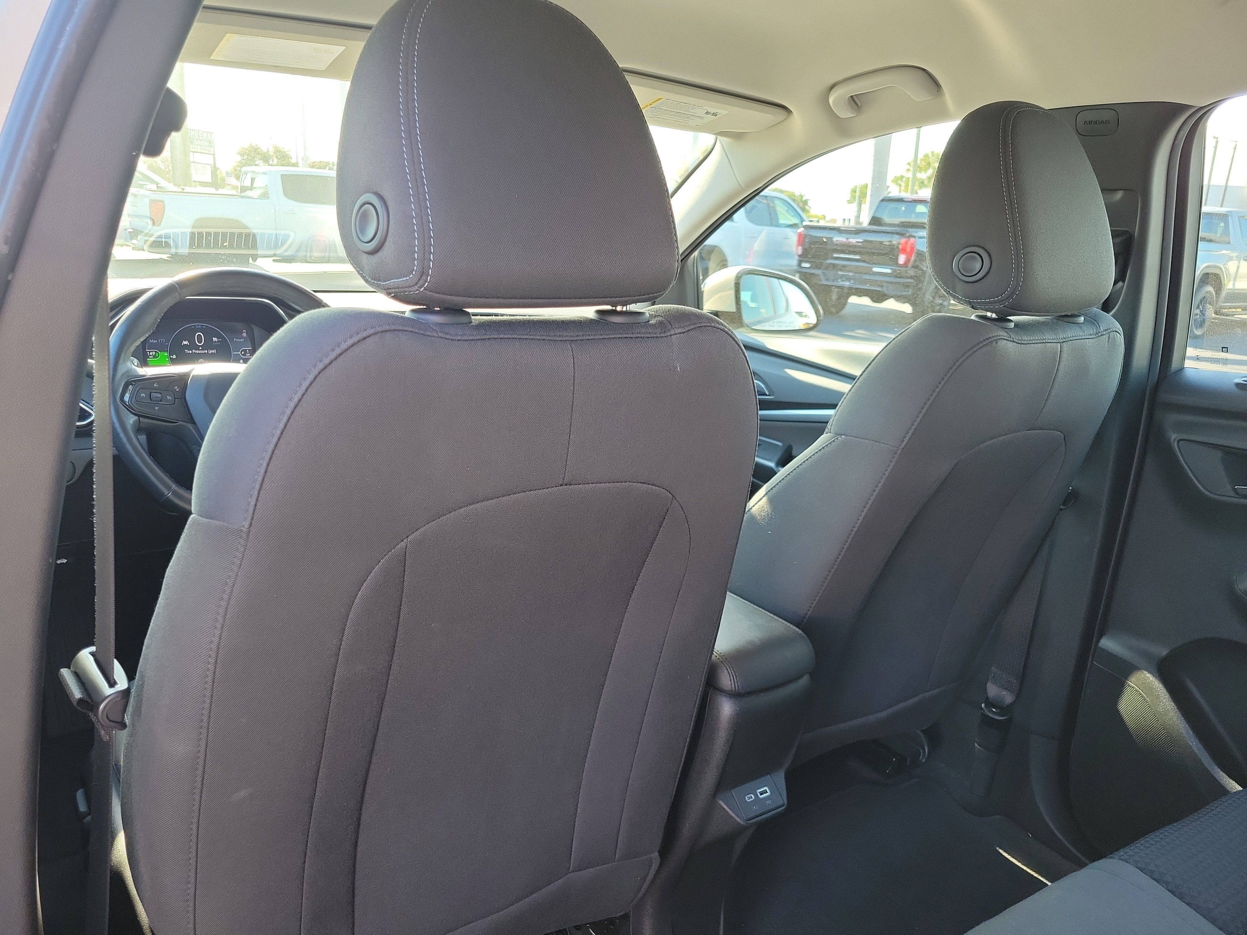 2023 Chevrolet Bolt EUV LT