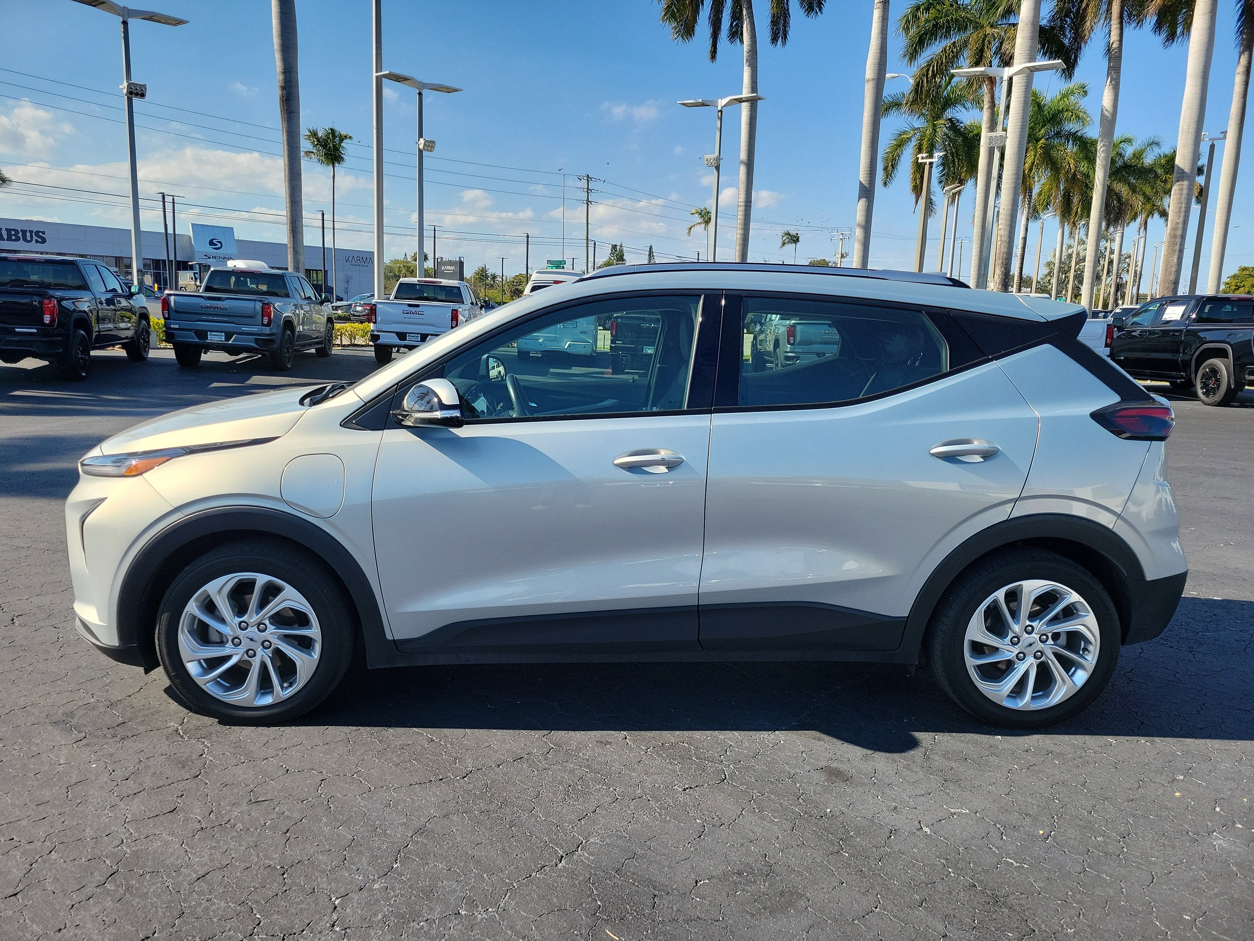 2023 Chevrolet Bolt EUV LT