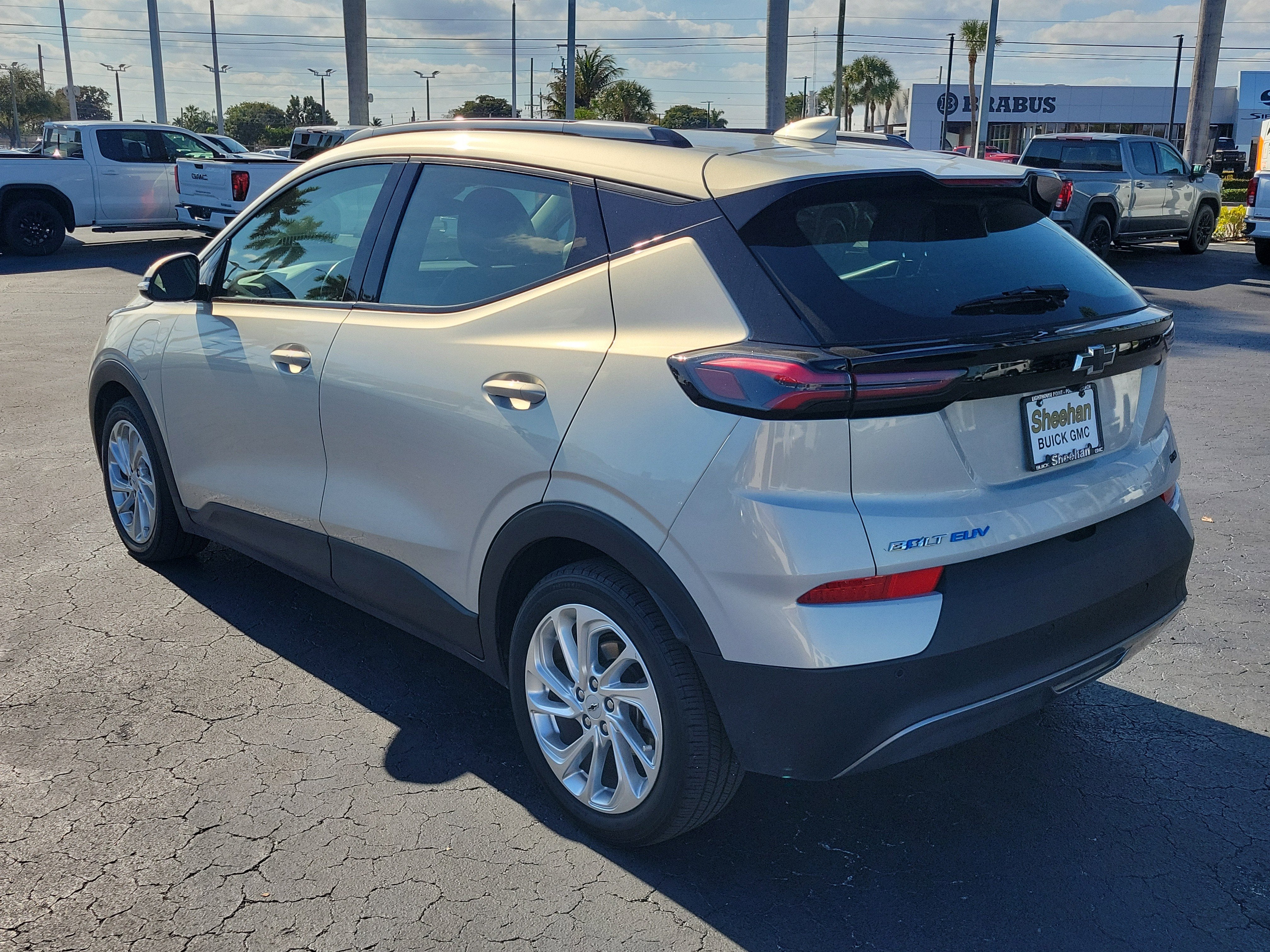 2023 Chevrolet Bolt EUV LT