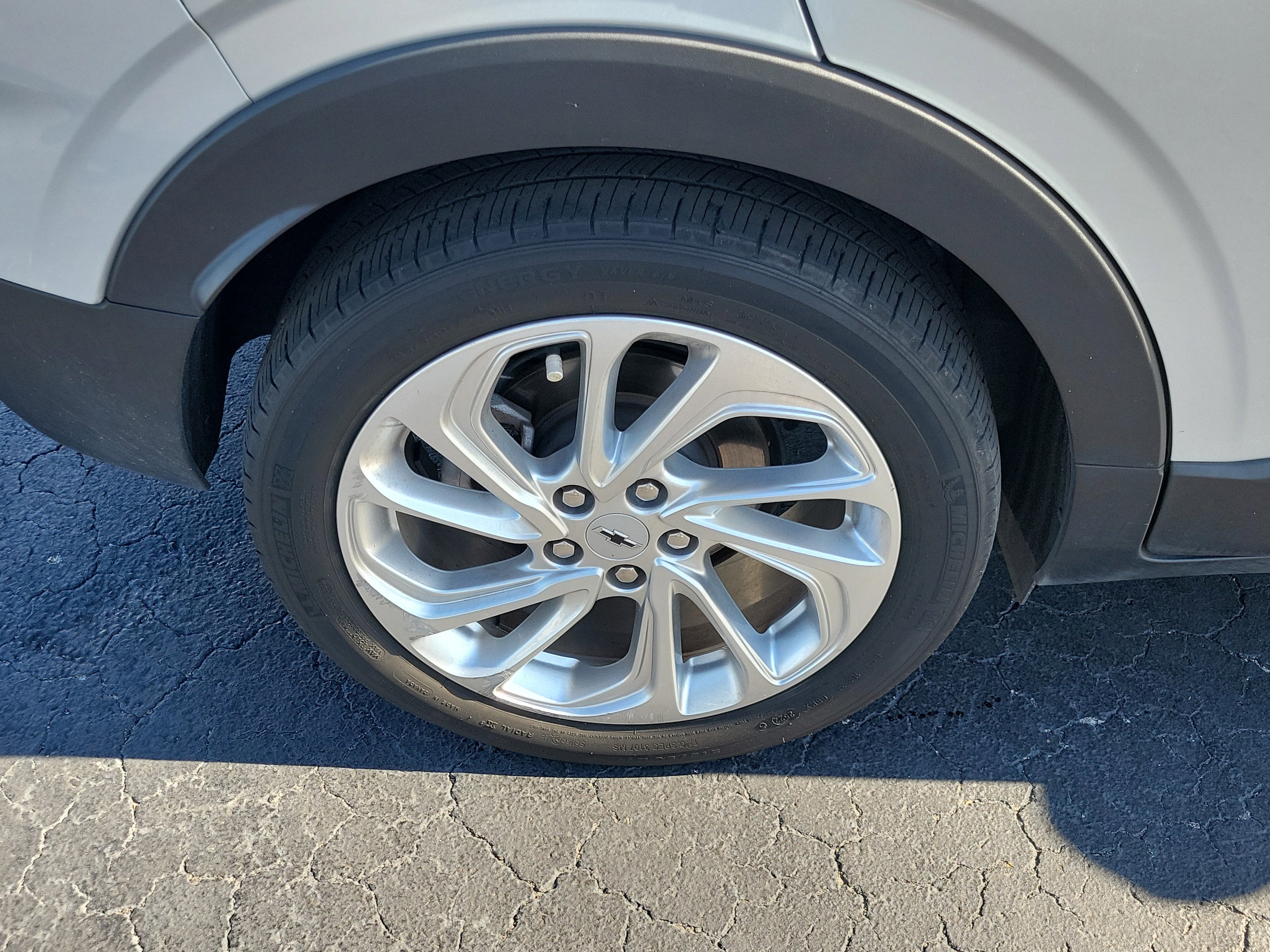 2023 Chevrolet Bolt EUV LT