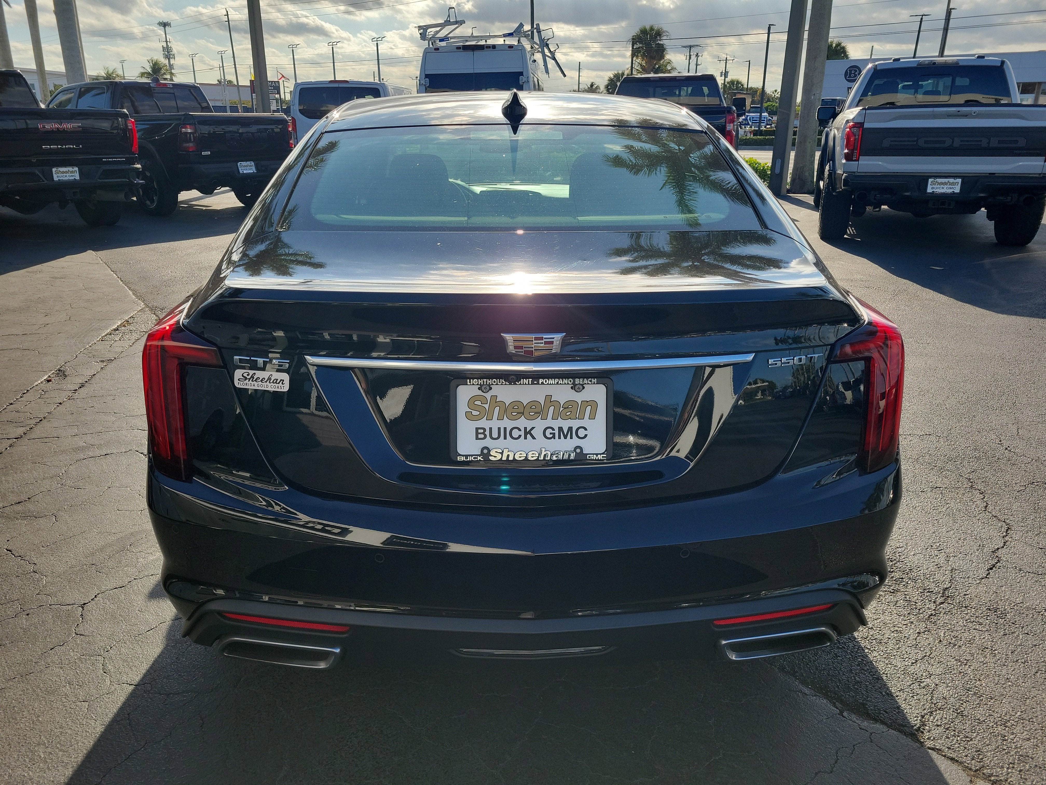 2022 Cadillac CT5 Premium Luxury