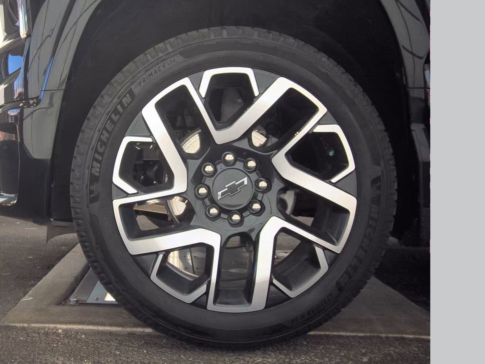2024 Chevrolet Silverado EV RST