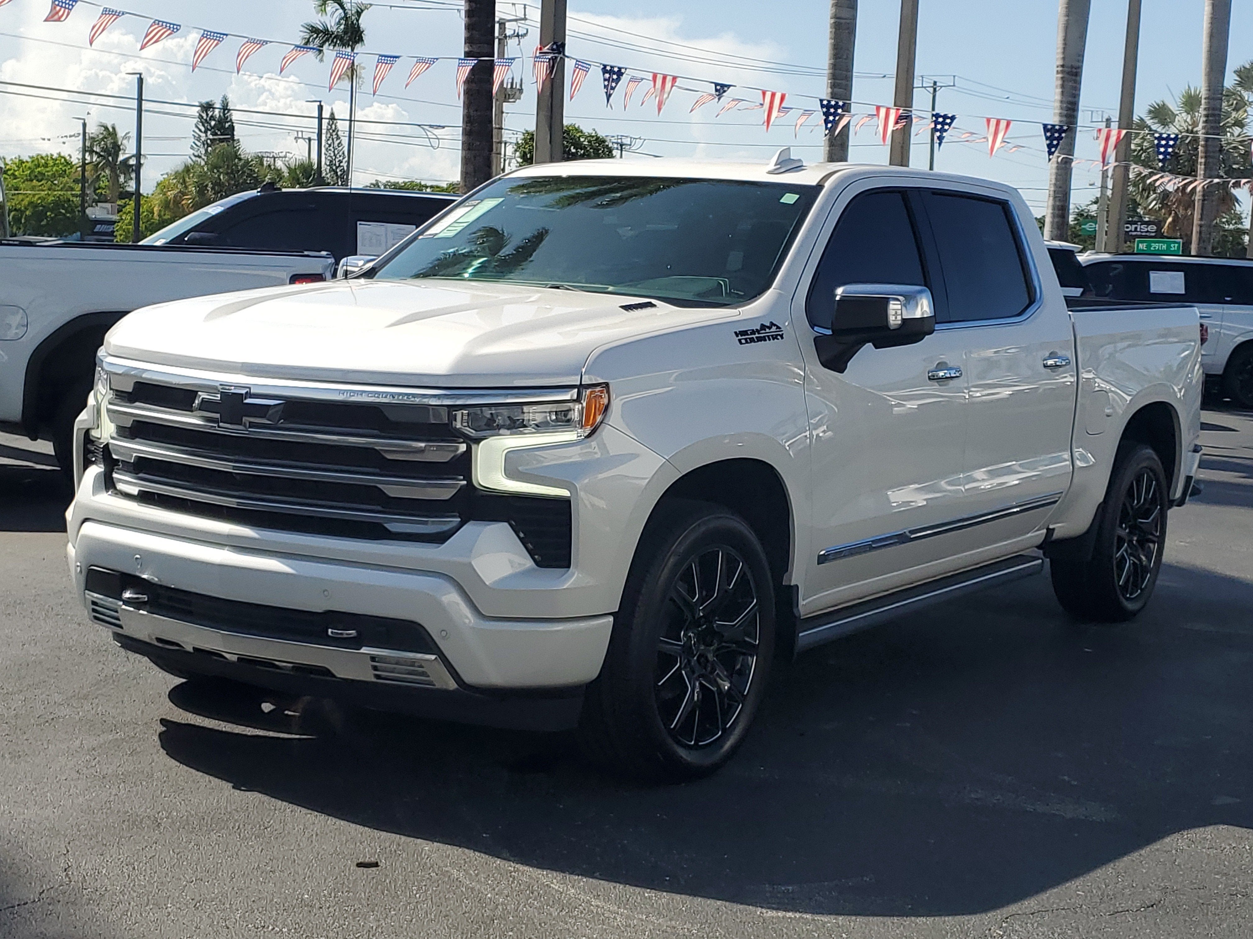 2023 Chevrolet Silverado 1500 High Country