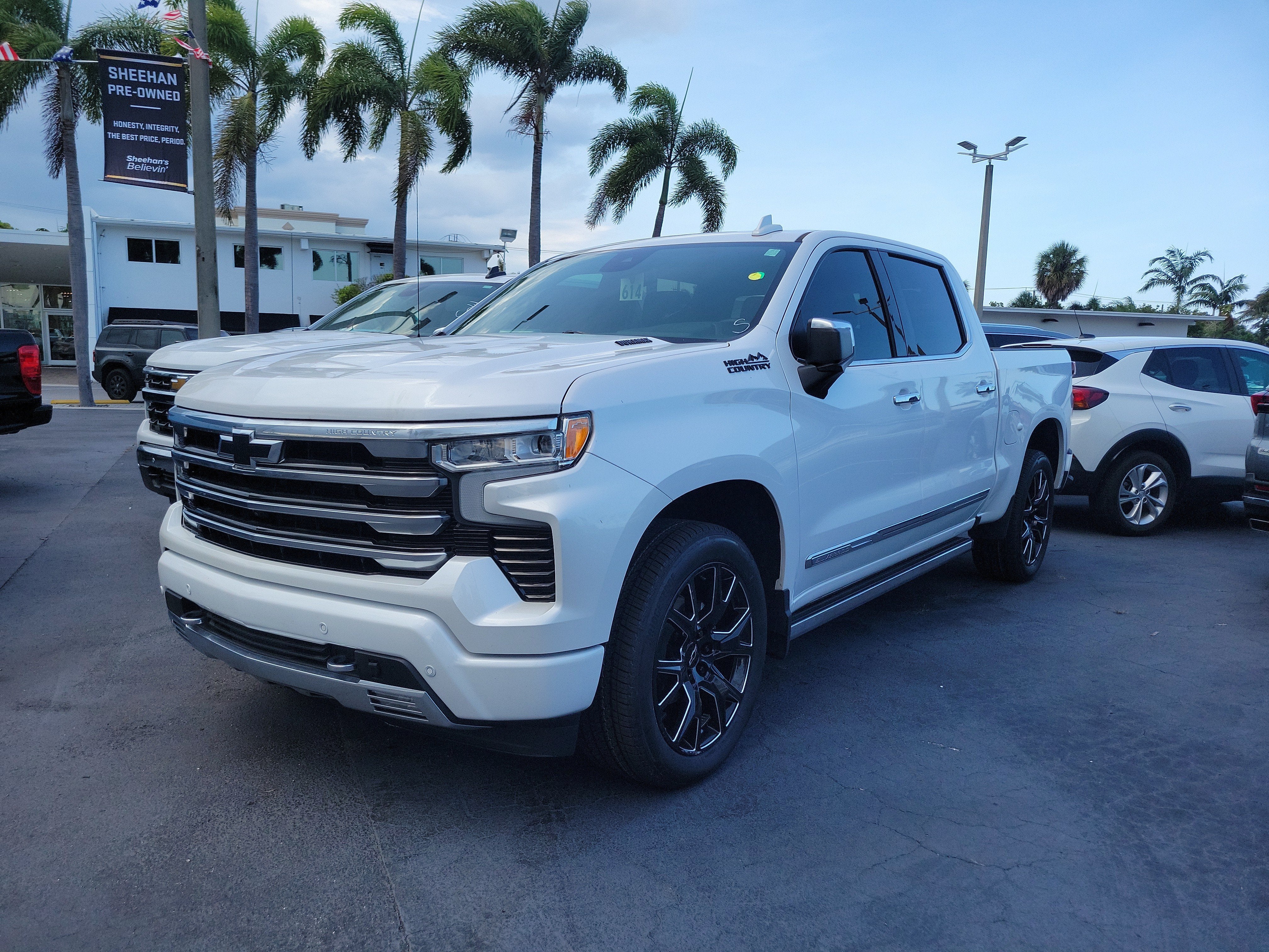2023 Chevrolet Silverado 1500 High Country