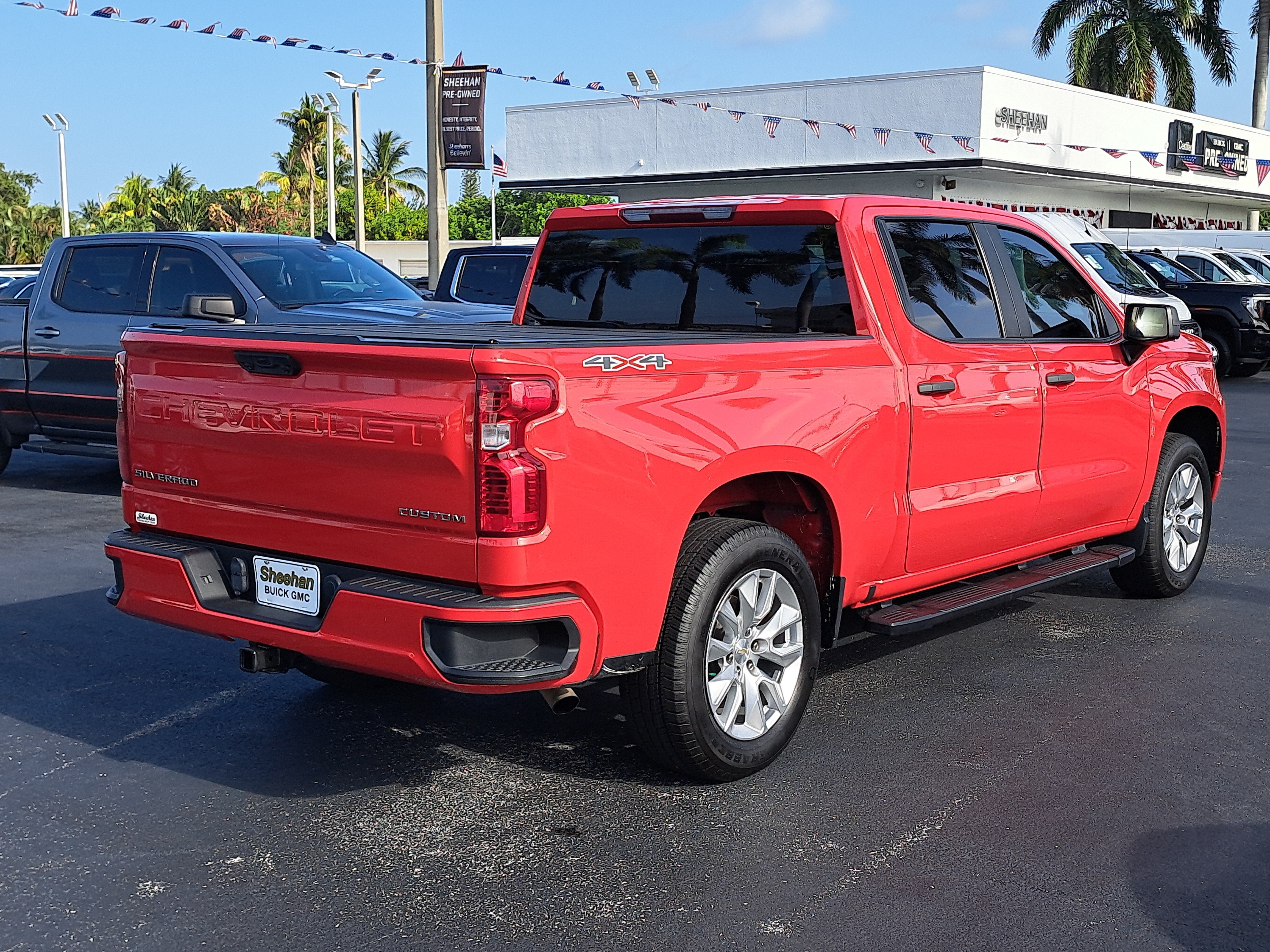 2022 Chevrolet Silverado 1500 Custom