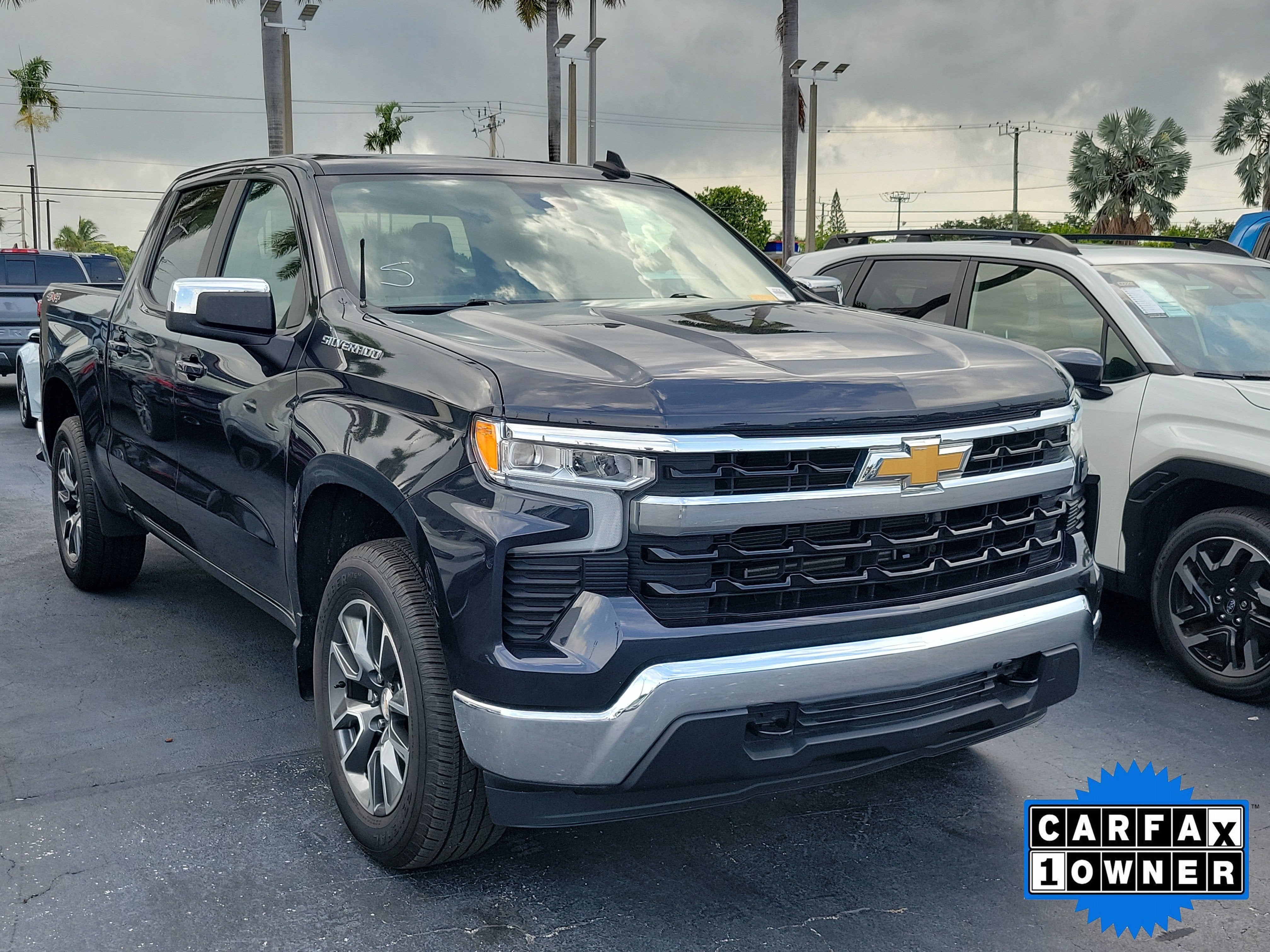 2024 Chevrolet Silverado 1500 LT (2FL)