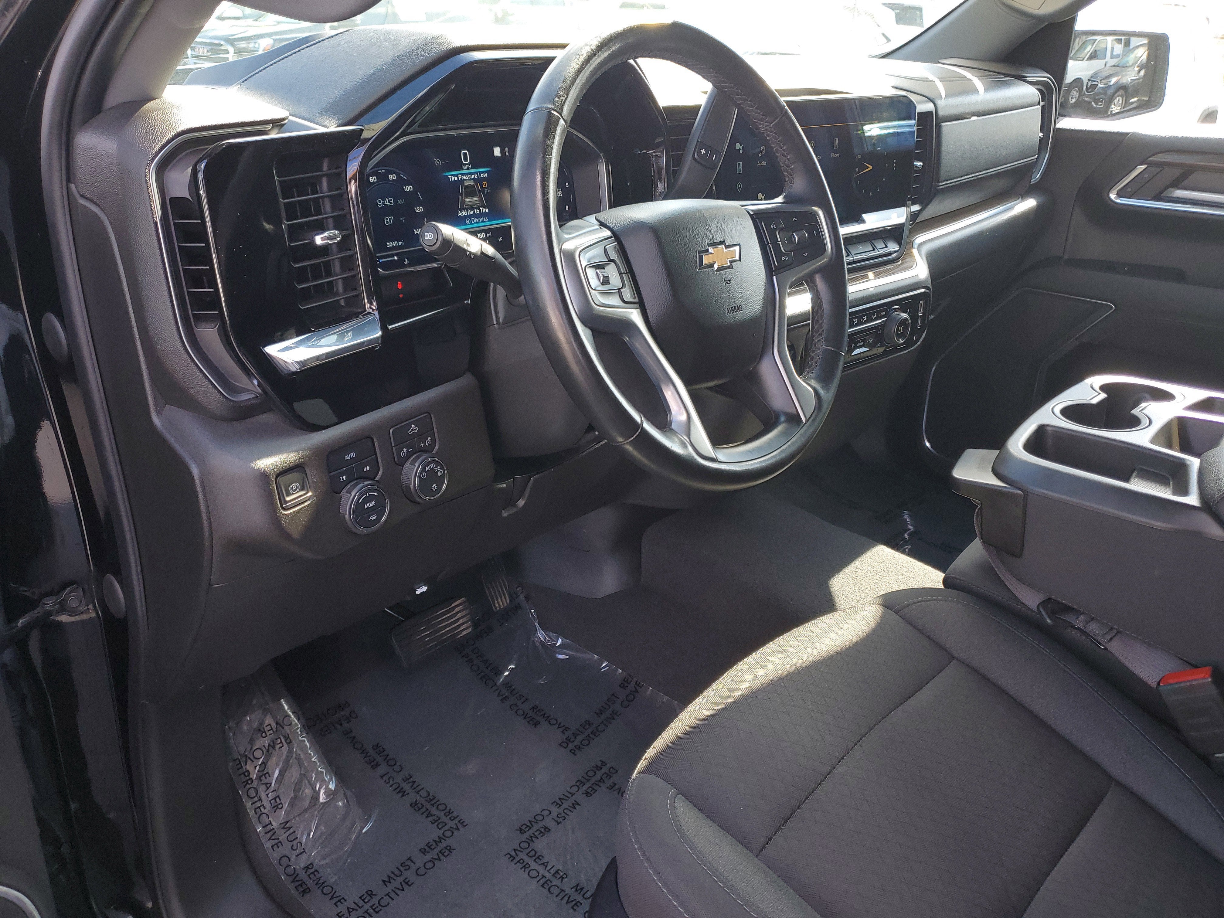 2023 Chevrolet Silverado 1500 LT (2FL)
