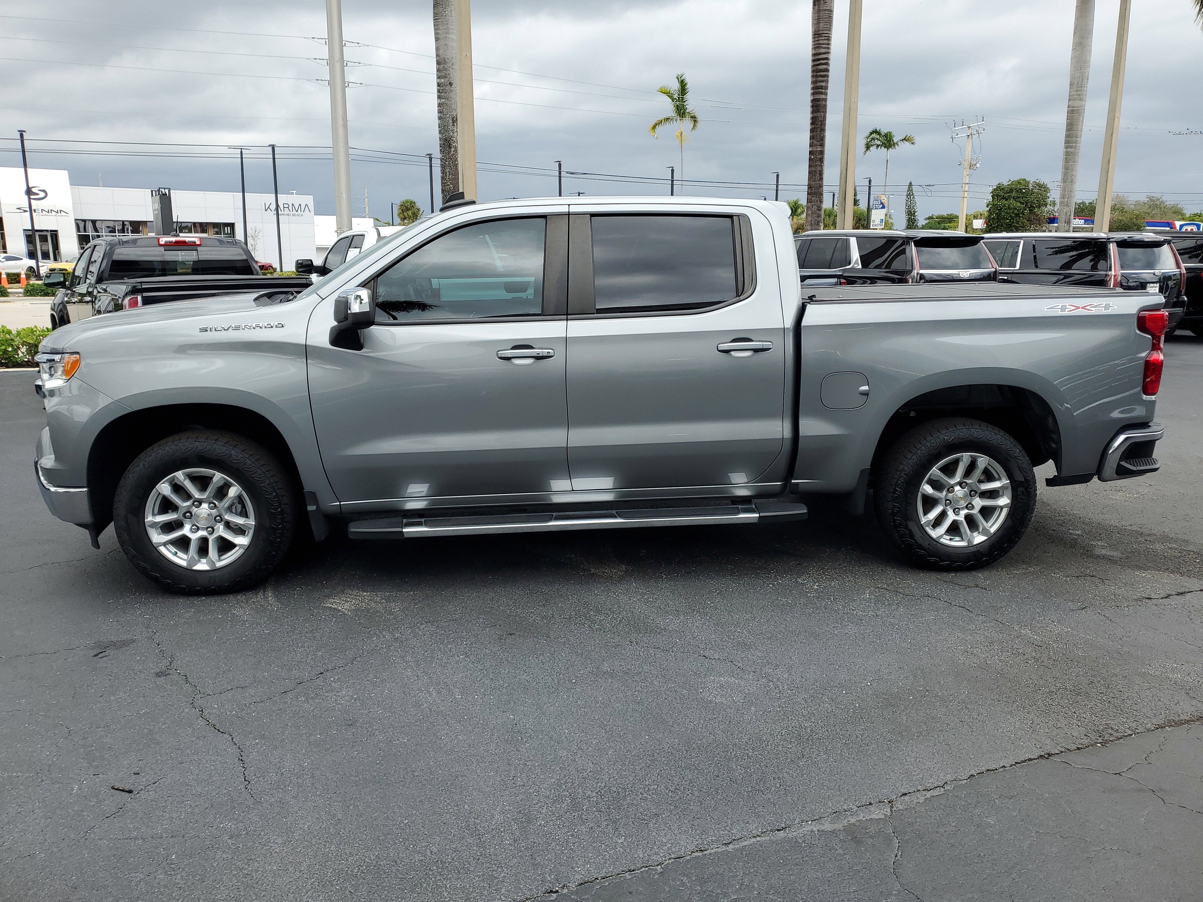 2023 Chevrolet Silverado 1500 LT (2FL)