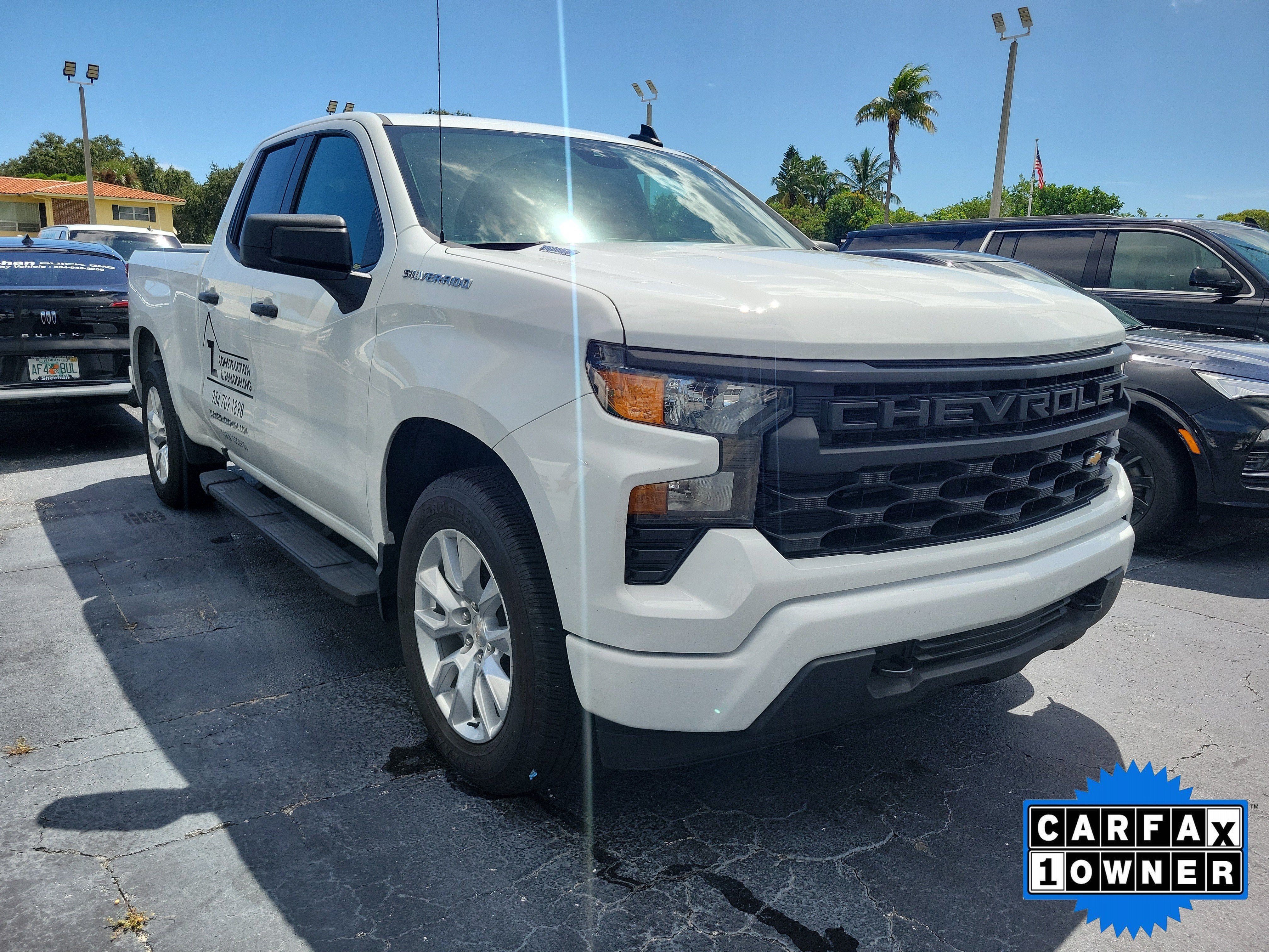 2025 Chevrolet Silverado 1500 Custom