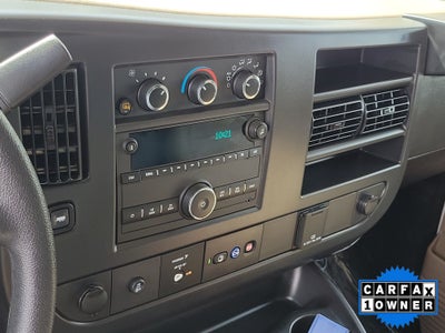 2025 Chevrolet Express Cargo WT