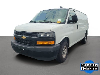 2025 Chevrolet Express Cargo WT