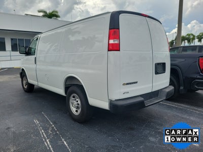2025 Chevrolet Express Cargo WT