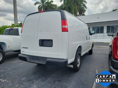 2025 Chevrolet Express Cargo WT