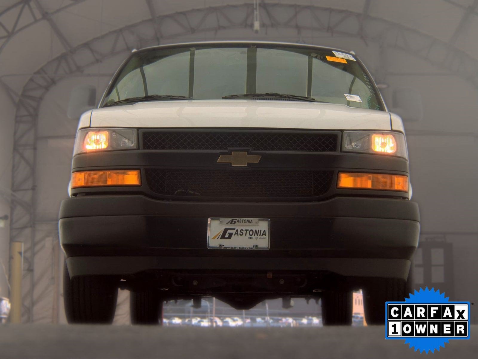 2025 Chevrolet Express Cargo WT