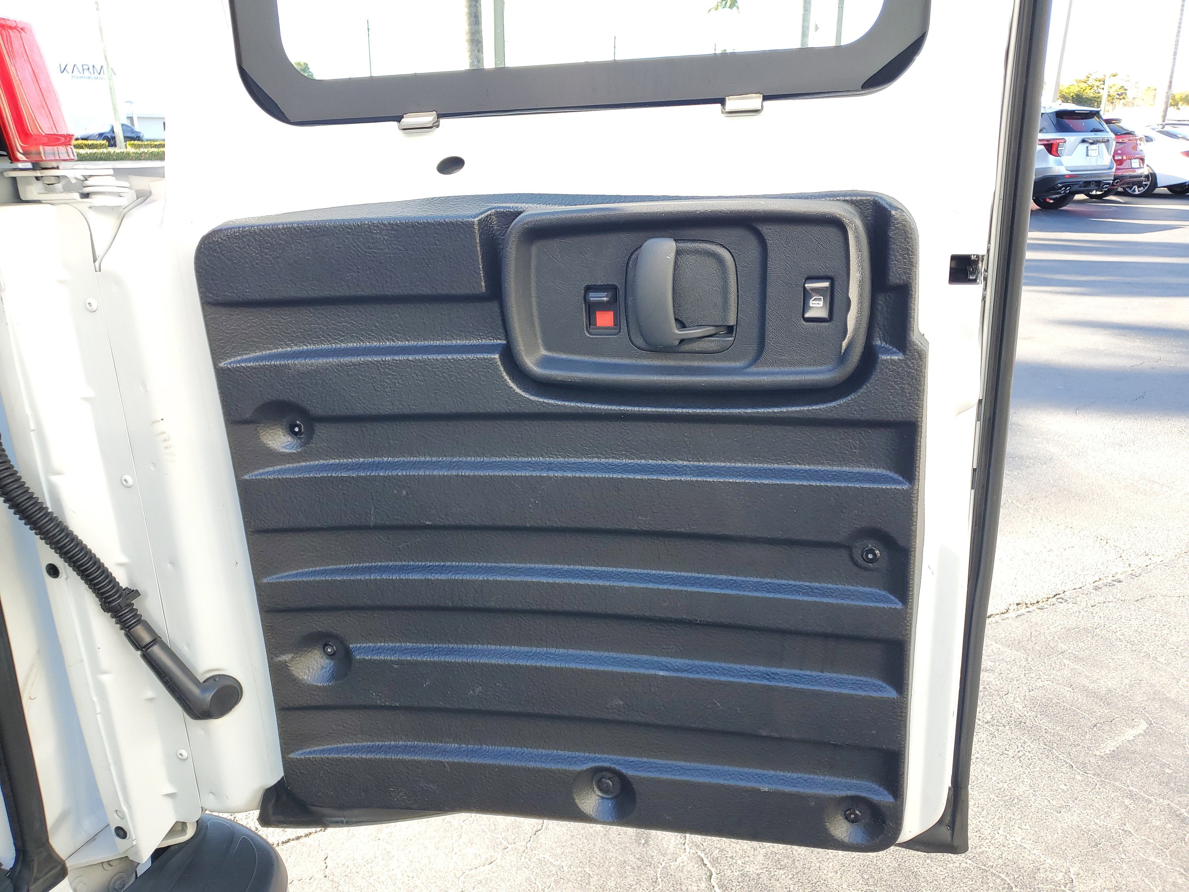 2024 Chevrolet Express Cargo 2500 WT