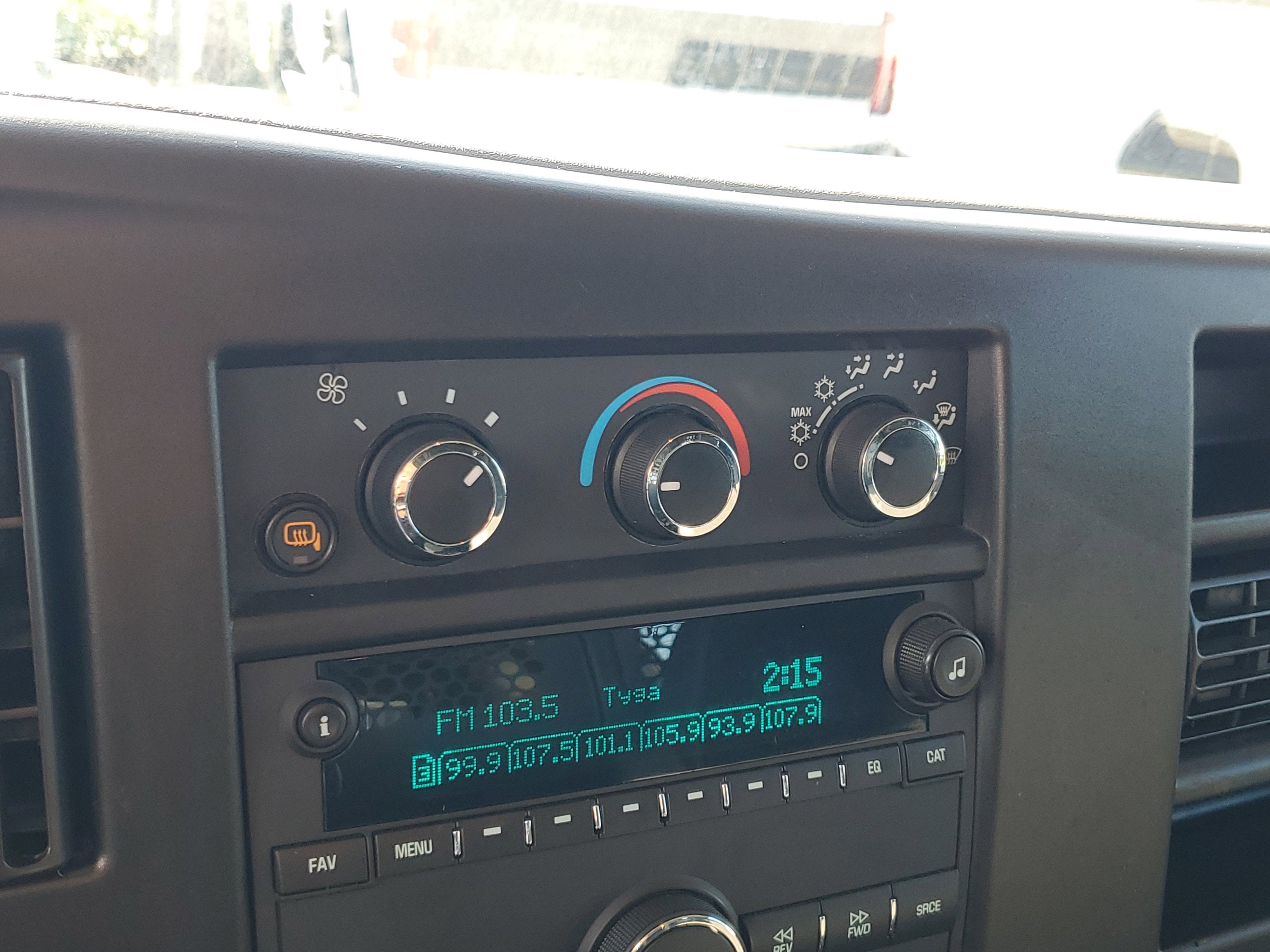 2024 Chevrolet Express Cargo 2500 WT