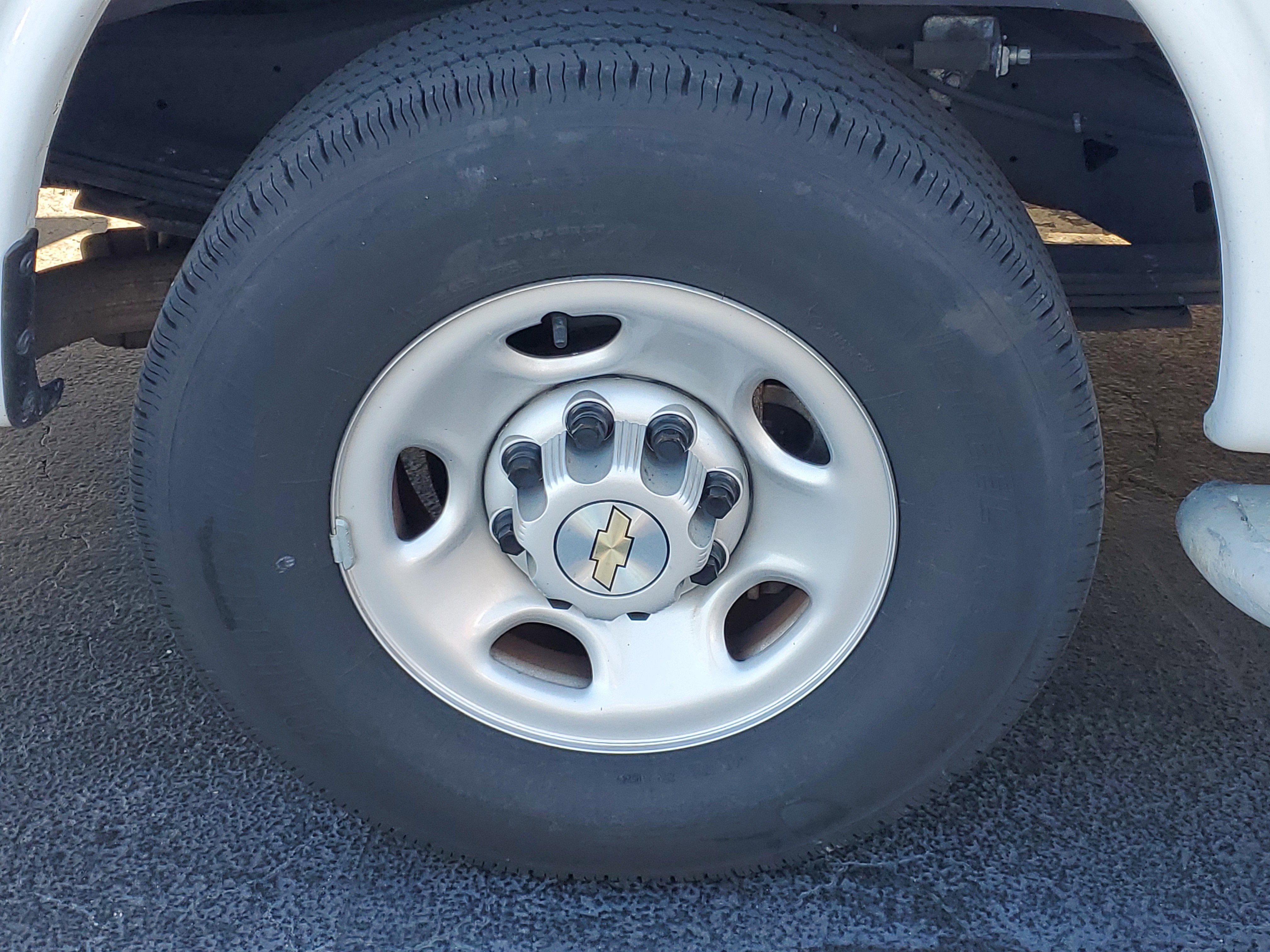 2024 Chevrolet Express Cargo 2500 WT